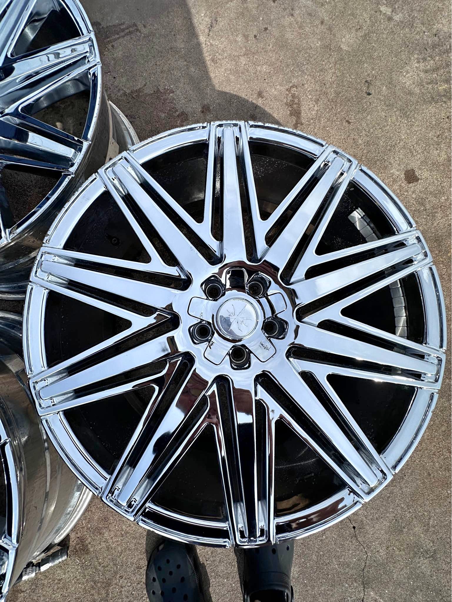 22” Chrome Wheels 5 Lug (5x114.3 / 5x120) Deep Lip – Clean Set - Car ...