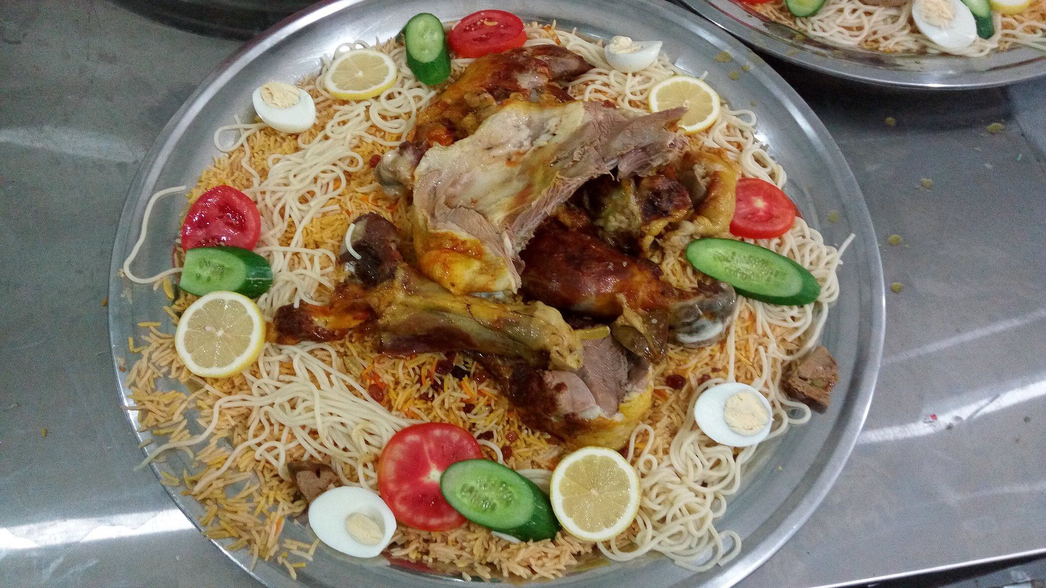 انه الكوزي الملكي يا ساده علي&hellip; مطاعم ومطابخ ملك الحنيذ فيسبوك