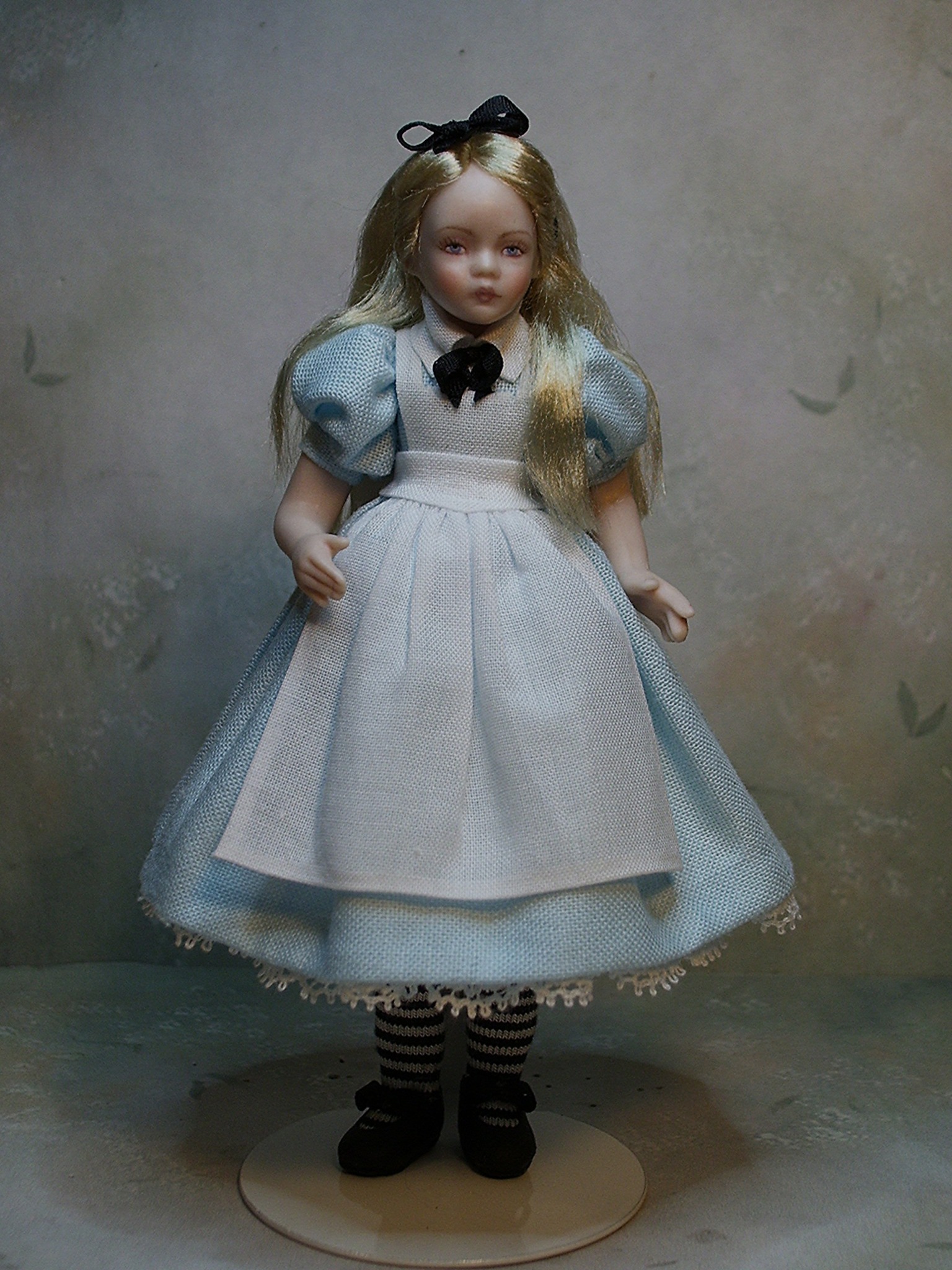 Terri's Dolls Miniature Porcelain Dolls by Terri Davis