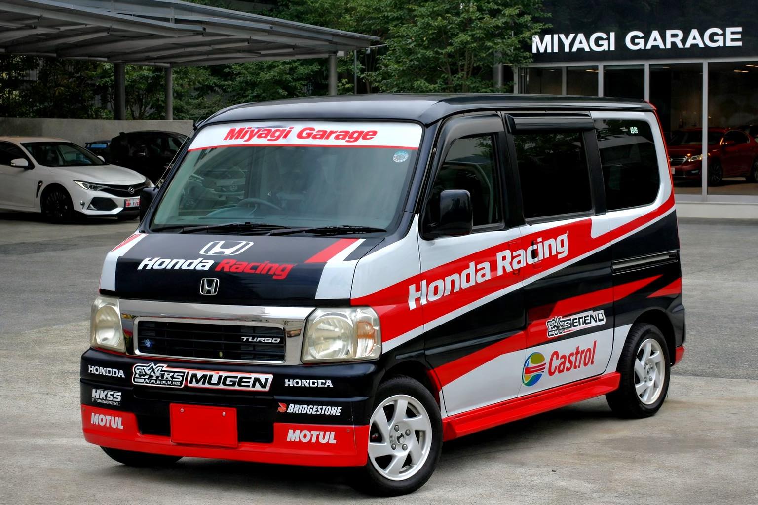 2000 Honda Vamos Turbo 2WD Automatic. “ Honda Racing Livery “