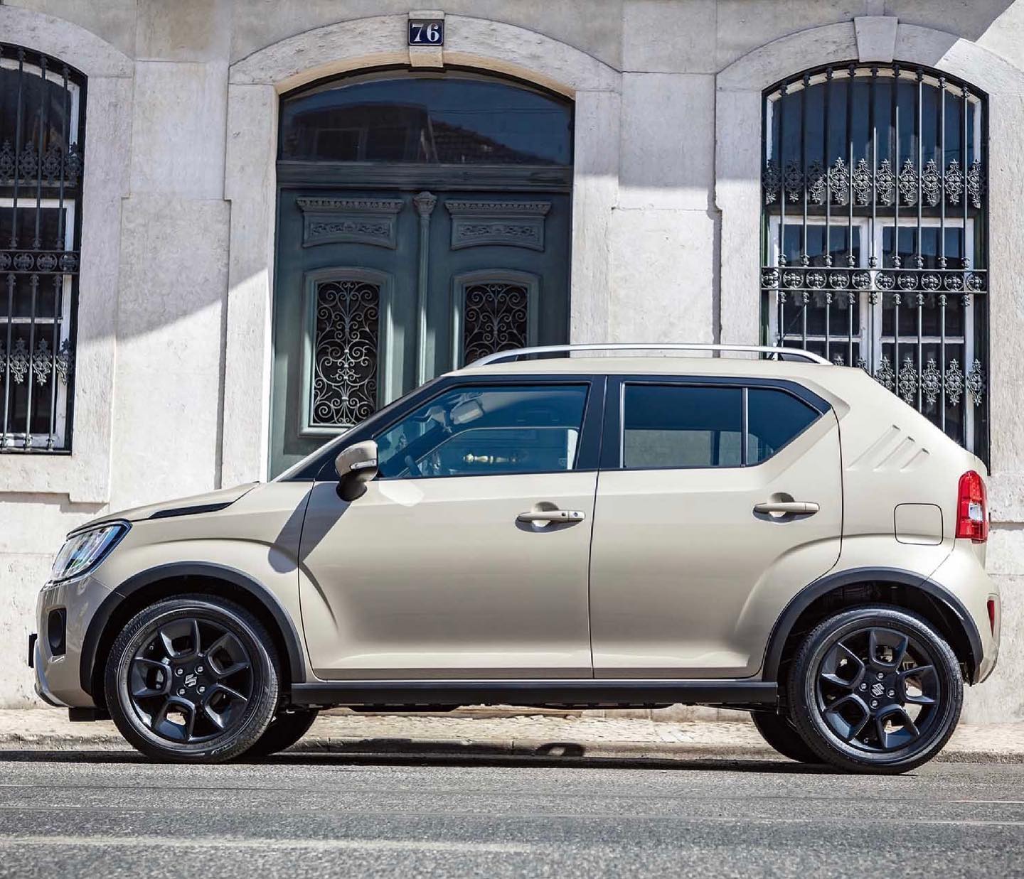 Autohaus Holm - Der Suzuki Ignis in Caravan Ivory Pearl Metallic 🤩 # ...