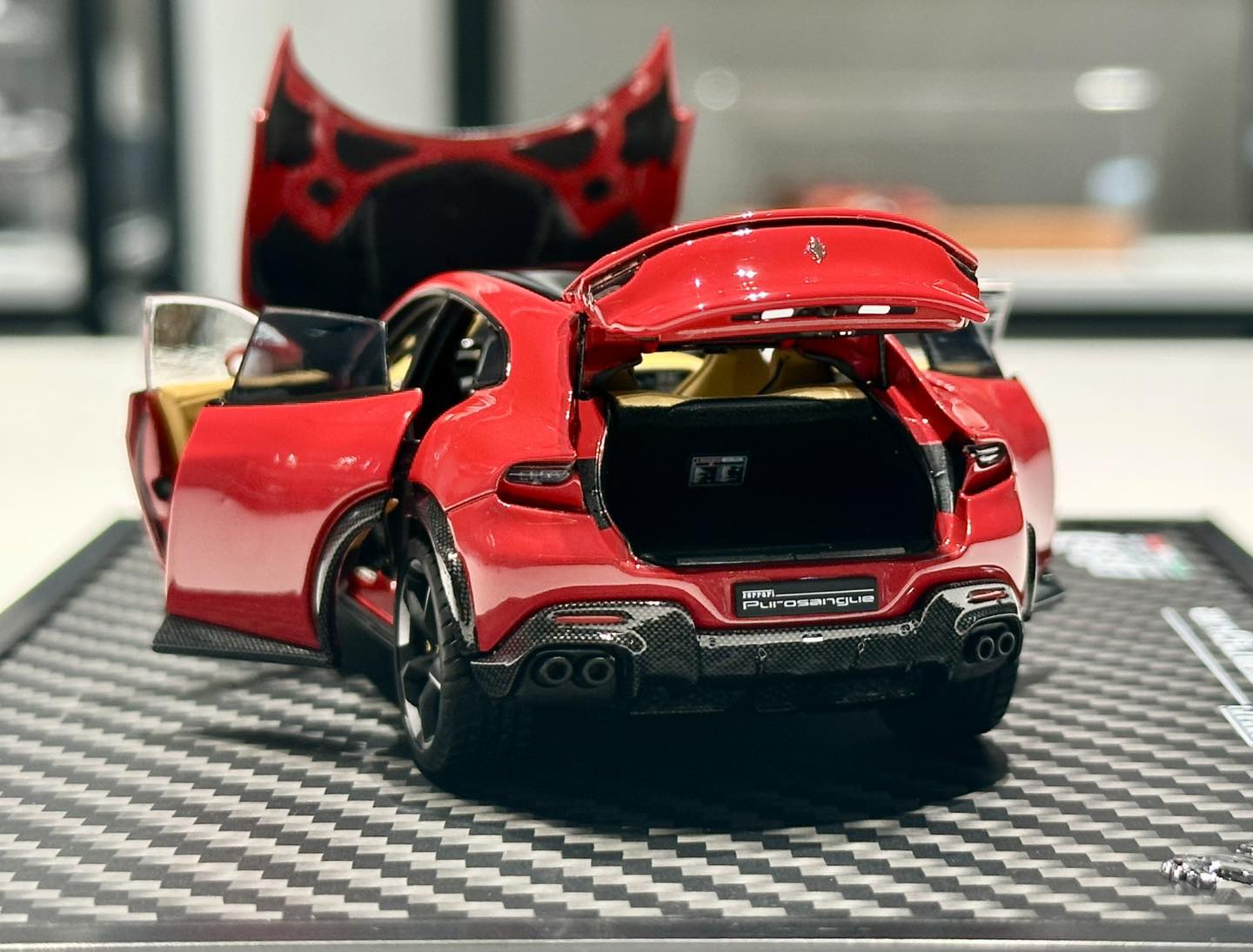 New In Stock 1/43th BBR Models Ferrari Purosangue Rosso Corsa 