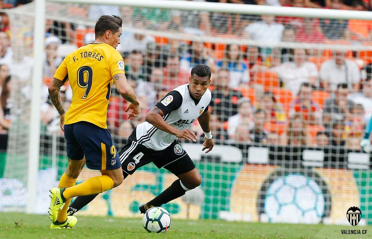 Happy birthday to former Valencia CF players Roberto Soldado and
