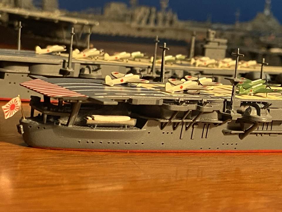 Maquette Aoshima 1/700 Porte-avions Japonais Hiryu 1942 Midway à Construire Et Peindre