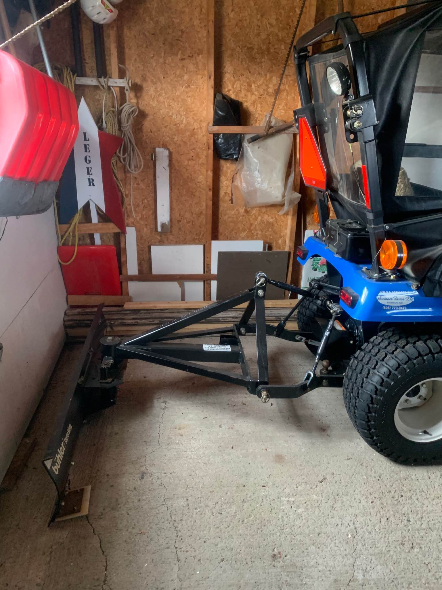 New Holland Compact T1030 Tractor - Lawn Mowers - Miramichi, New ...