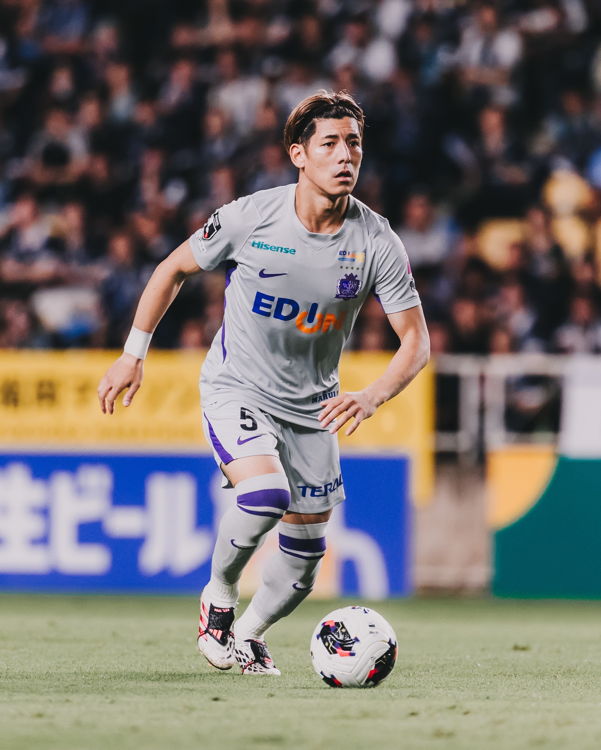 サンフレッチェ広島｜SANFRECCE - 初めてサンフレッチェのユニフォーム