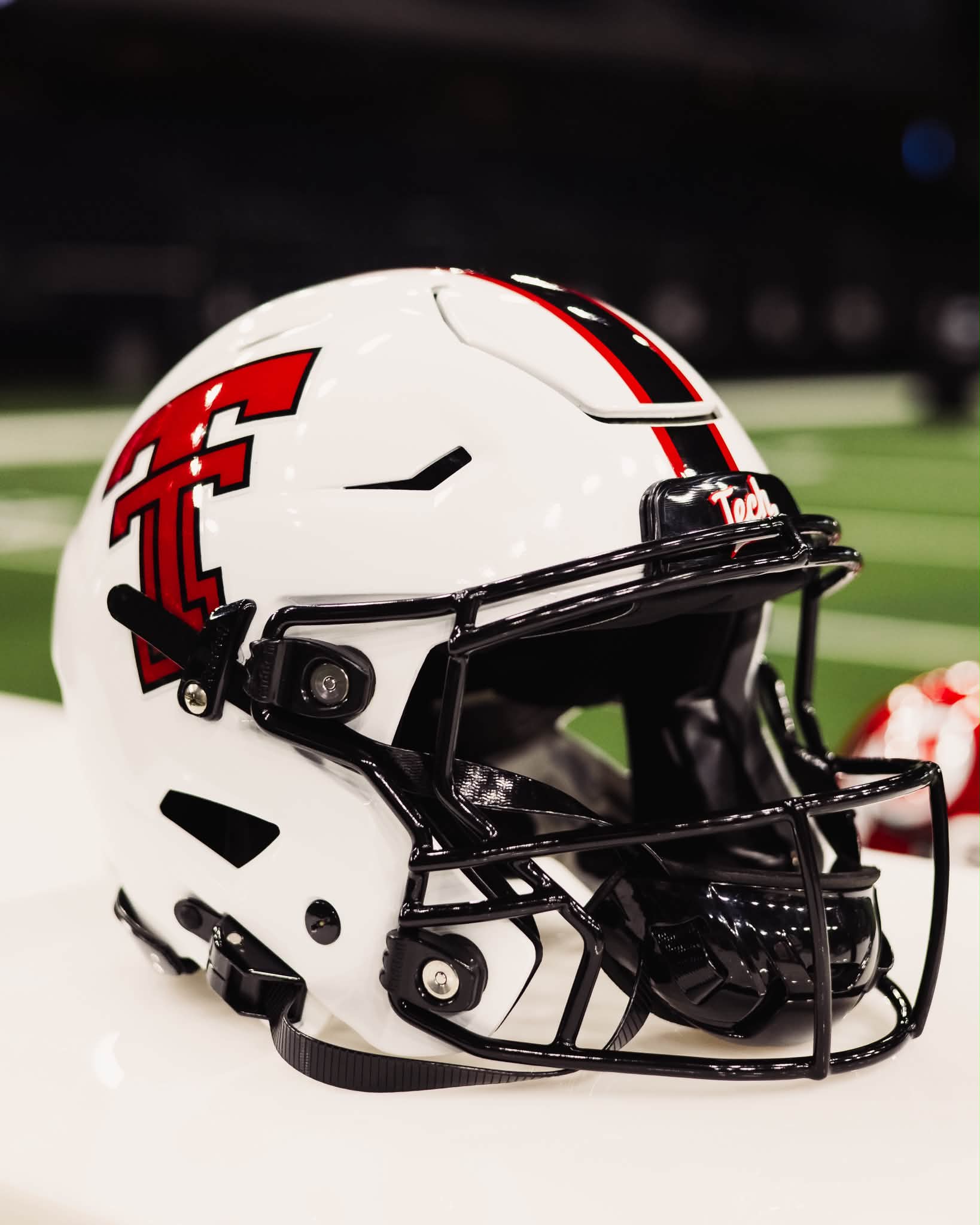 big football helmets Walnut (OH) (2022) High School Mini Helmet  T-Mac Sports SP face mask Hilltoppers Unveil New Big Red