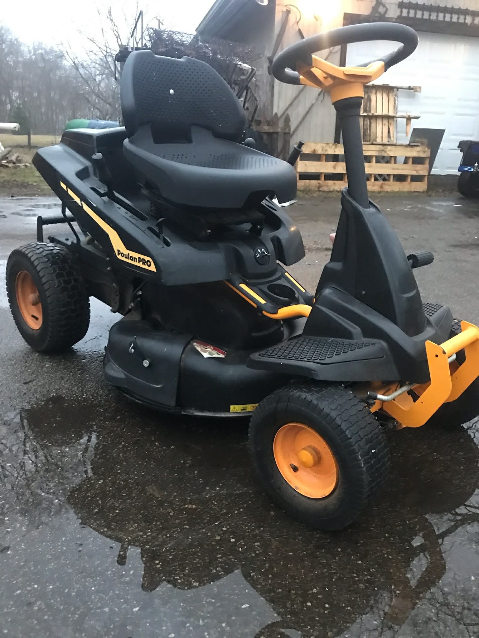 POULAN PRO REAR ENGINE RIDER - Lawn Mowers - Lyons, Michigan | Facebook ...