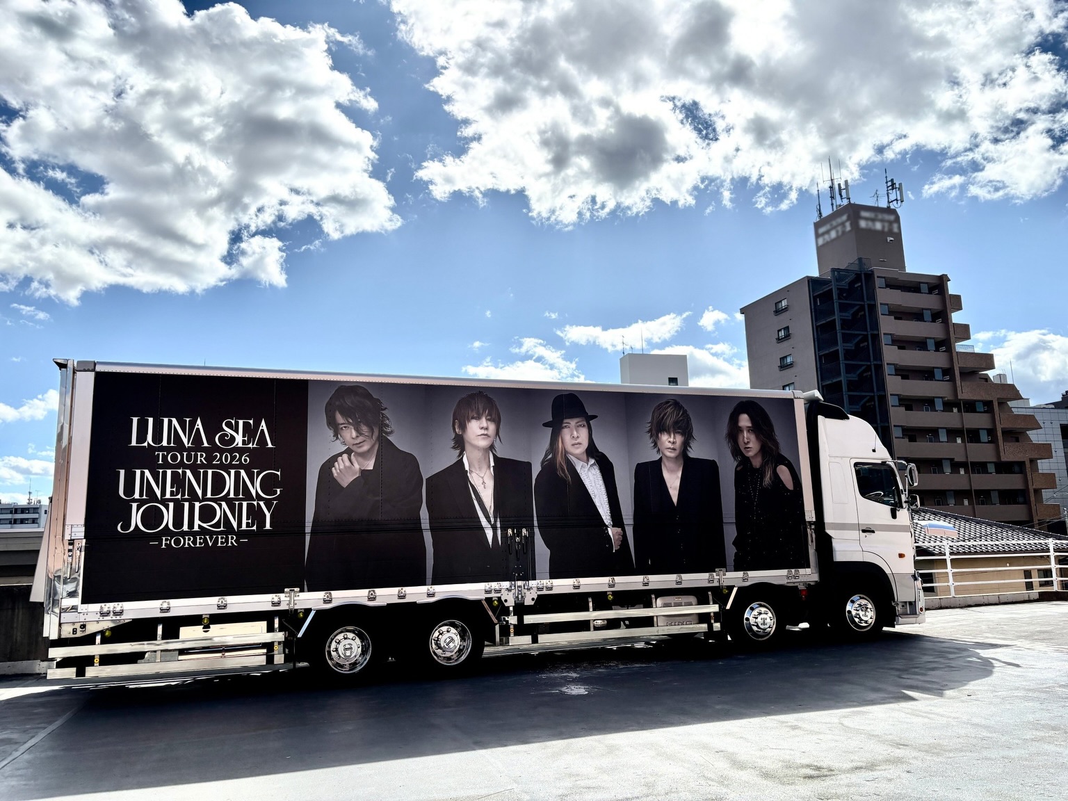 グッズ情報📢】LUNA SEA × ペコちゃん スペシャルコラボアイテム発売