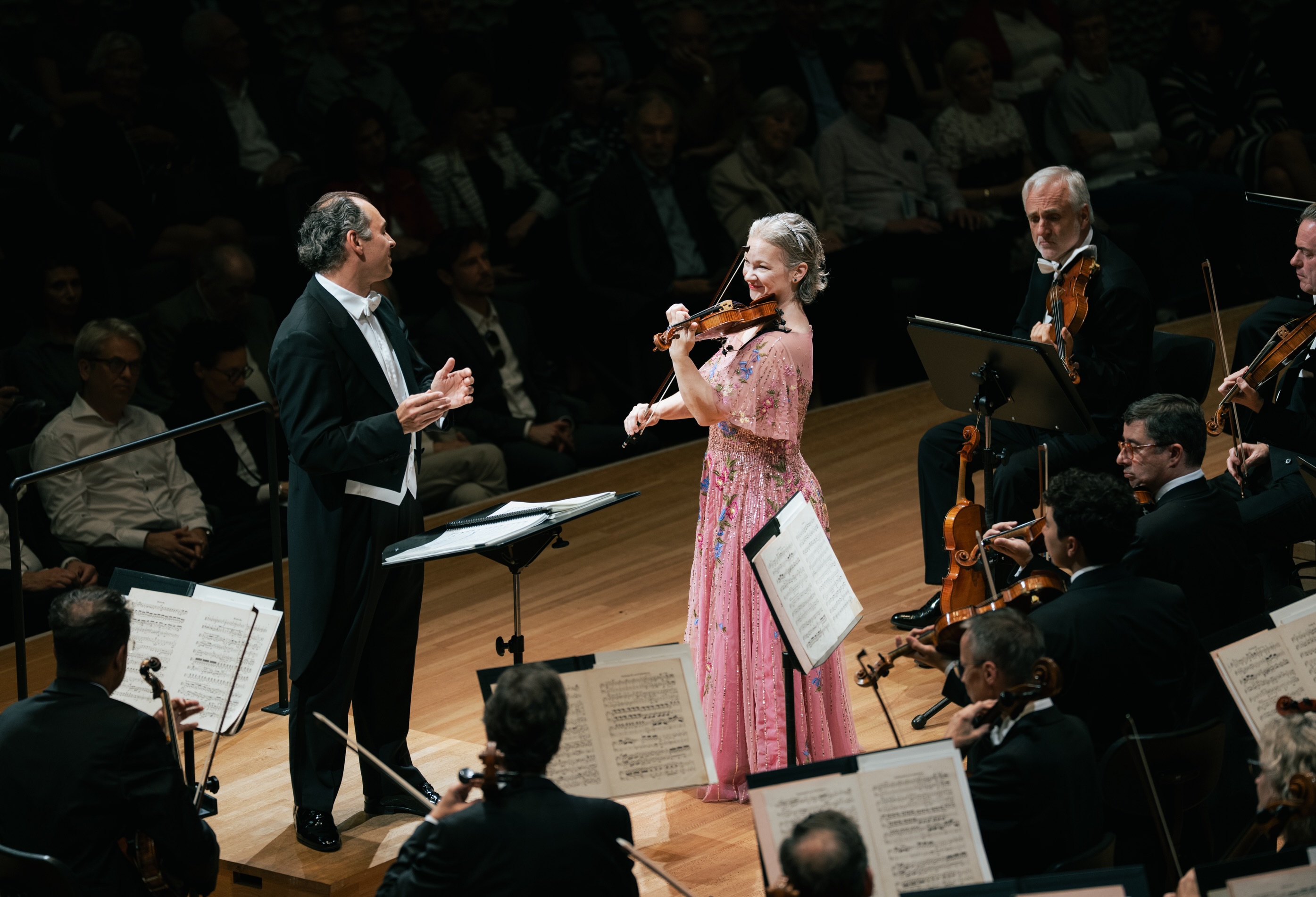 Vienna - CD release: VPO Special Annual Edition 2015 - MAAZEL This