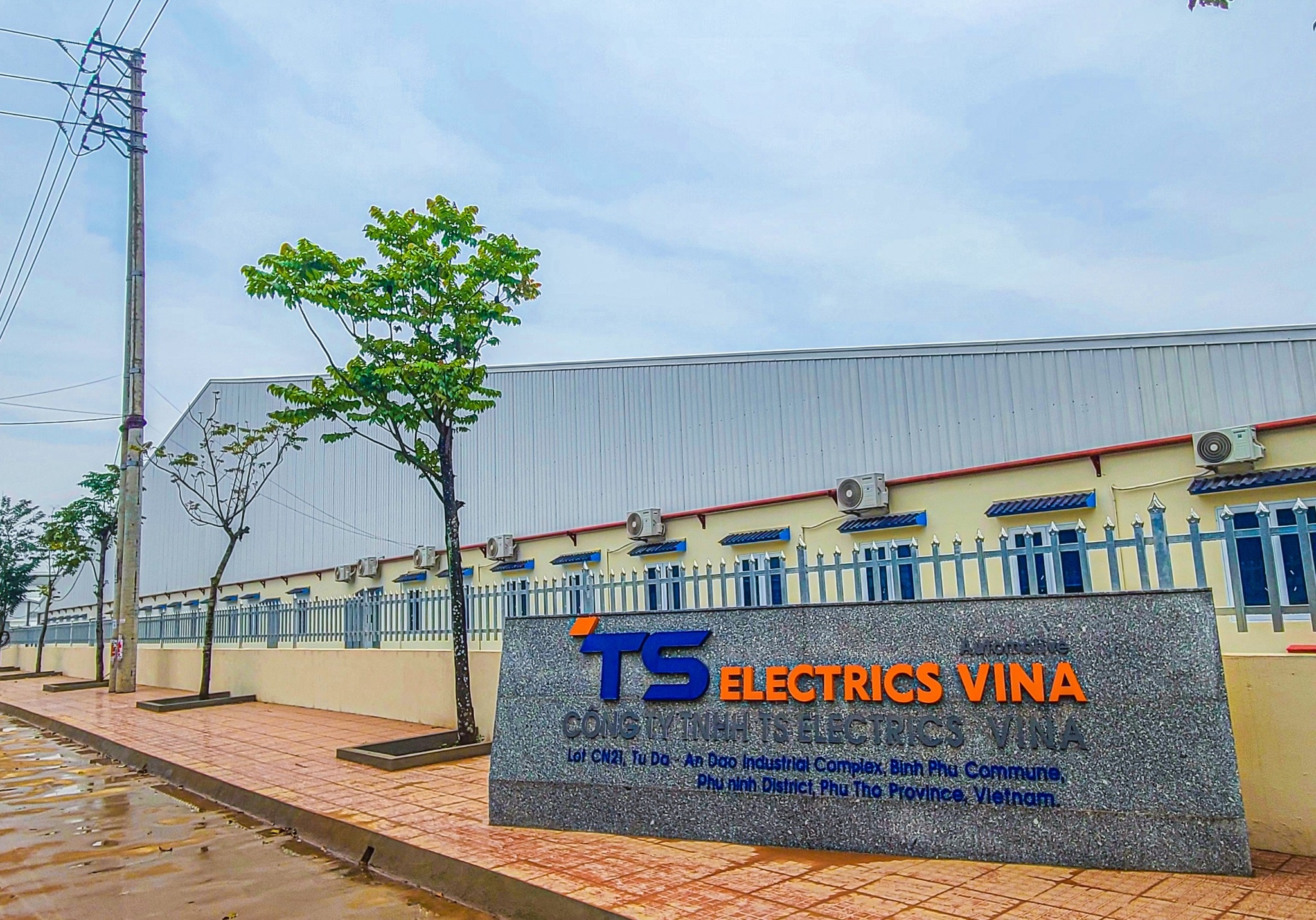 TS VINA TUYỂN DỤNG VỊ TRÍ... - Công ty TNHH TS Electrics Vina | Facebook