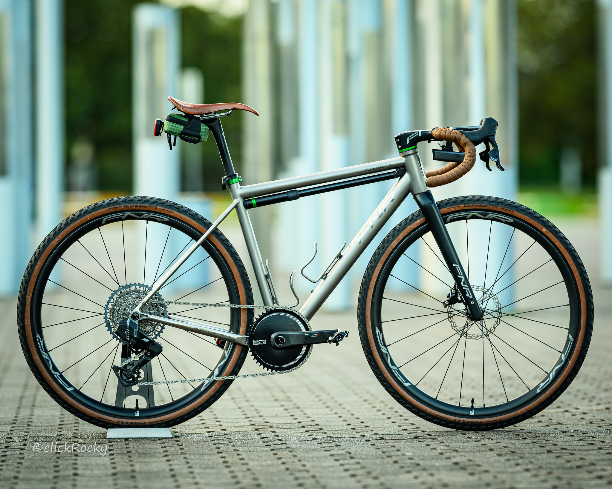 Fix N Ride - Now with new chain, green saddle bag, brown... | Facebook