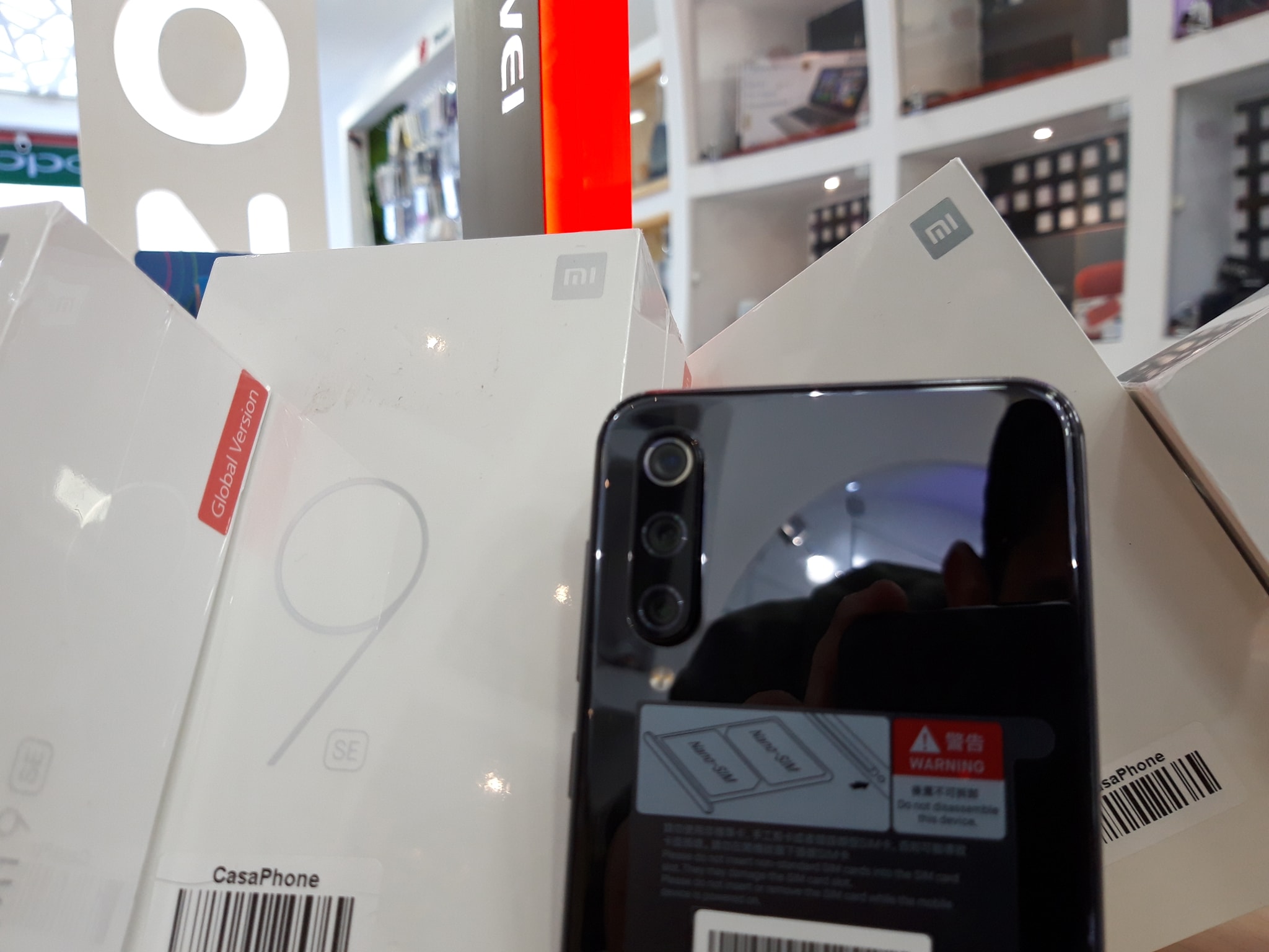Xiaomi Mi 9 SE is now officially release the global version starts