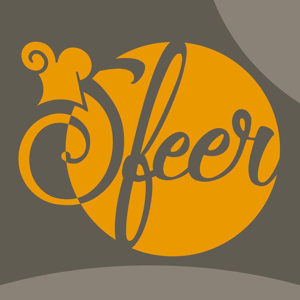 Buiten pakken we in, binnen gaan de gezellige lichtjes aan! 🍂 Het ...
