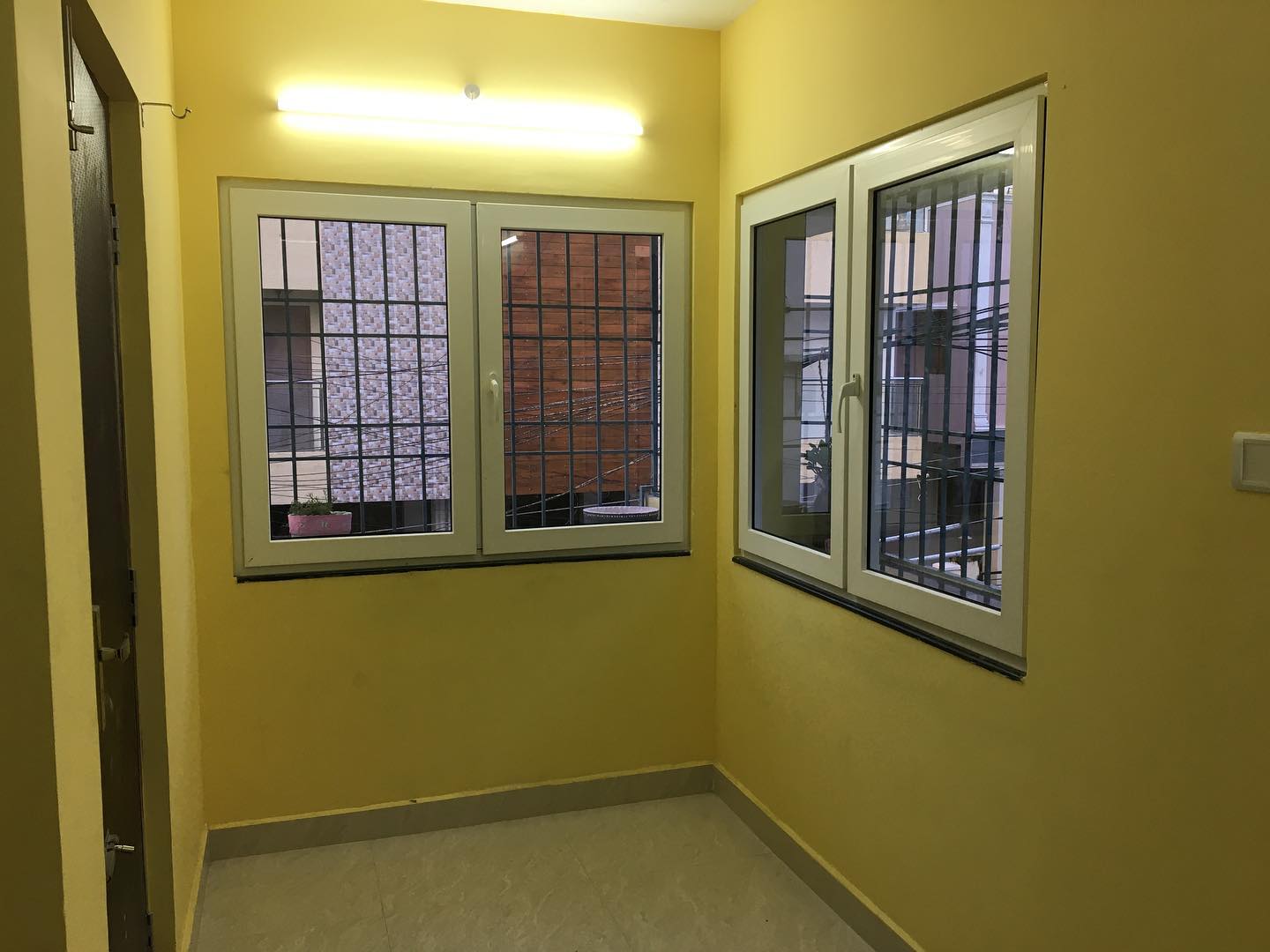 MAX Windows