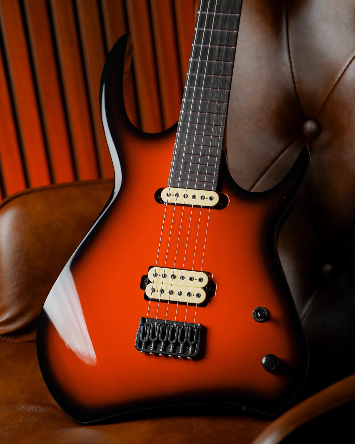 Kiesel - DC600 (Lefty) in vintage yellow cali-burst over flamed