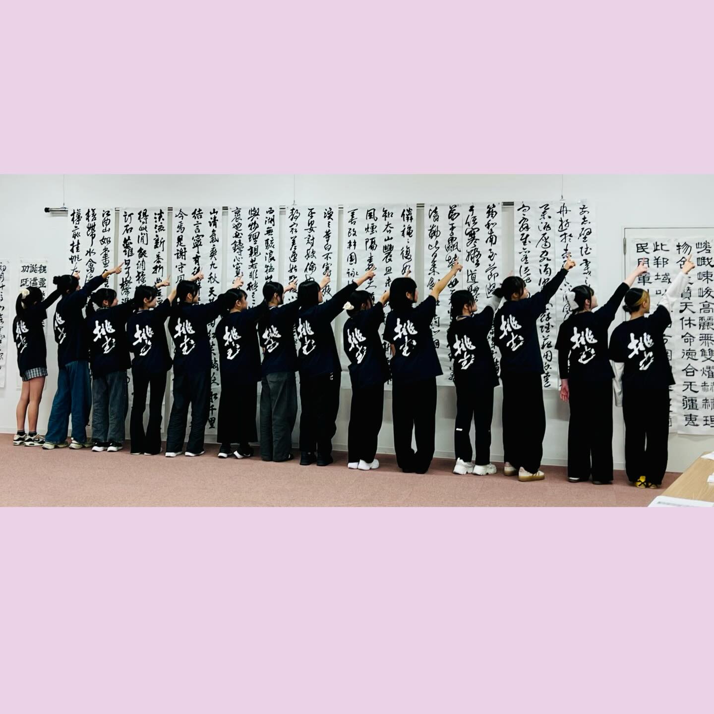 刑徒磚=ケイトセン〉は、後漢時代の権力者によって、重労働に徴集され