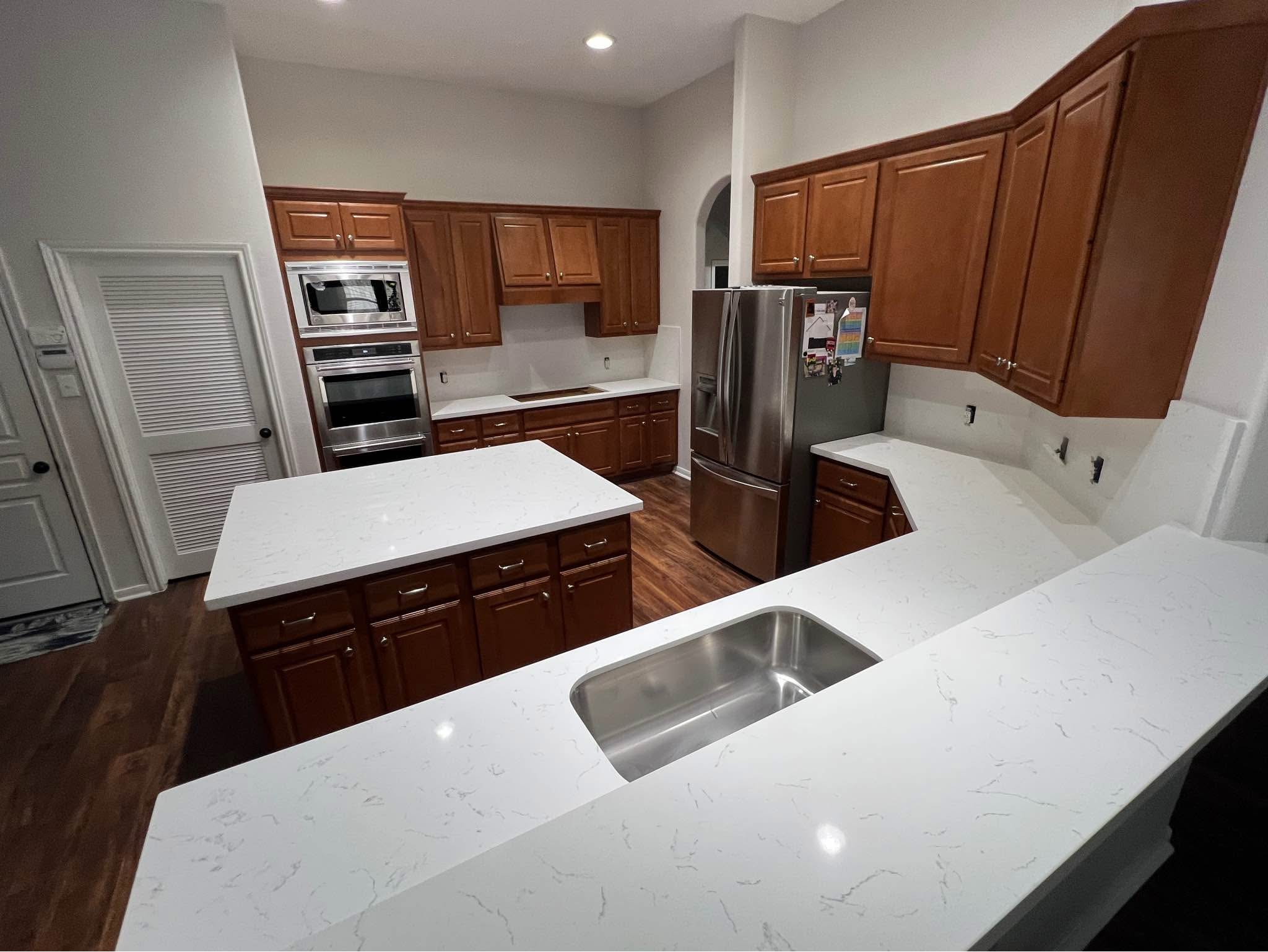 Quartz quartzite granite countertops Kitchen and bathroom remodeling 0%