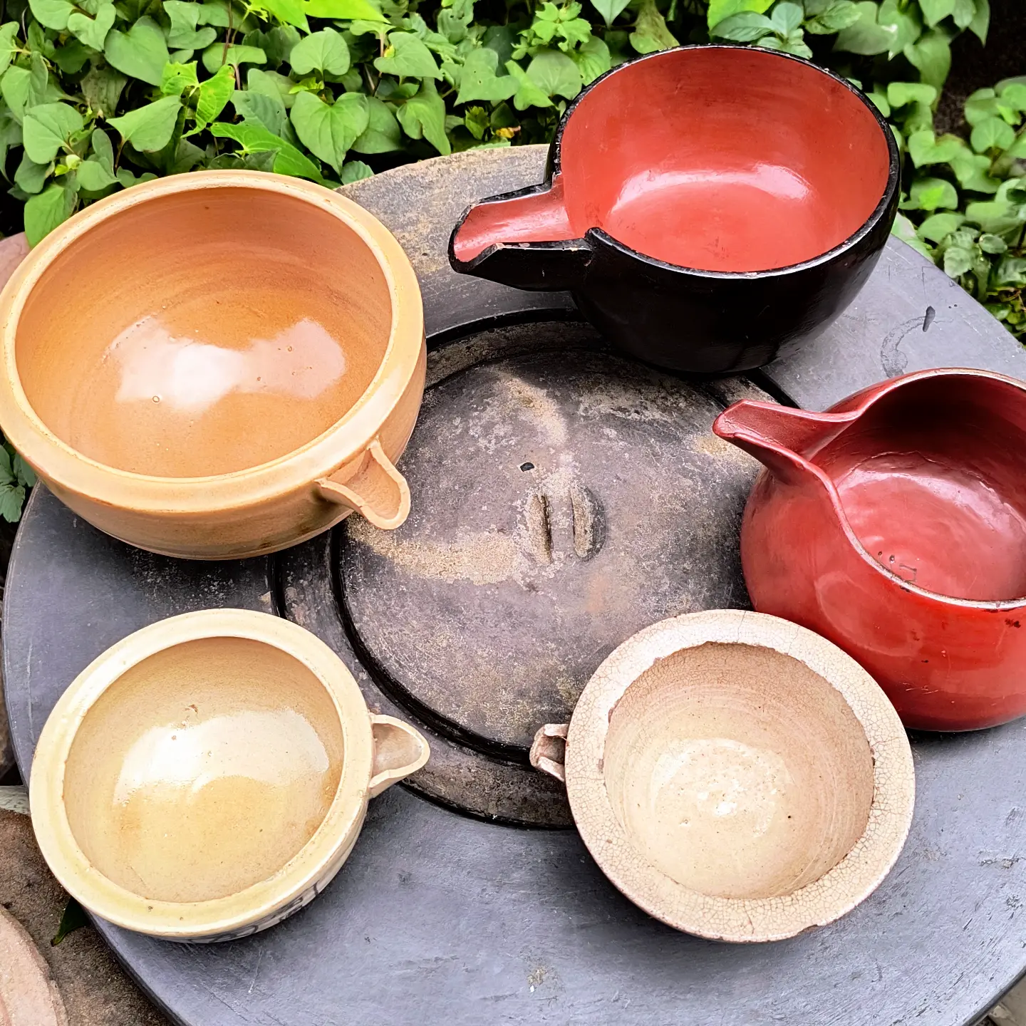 良いよねぇ片口 なんて並べながら こぼれます 漆器は酒上げと 別の名前