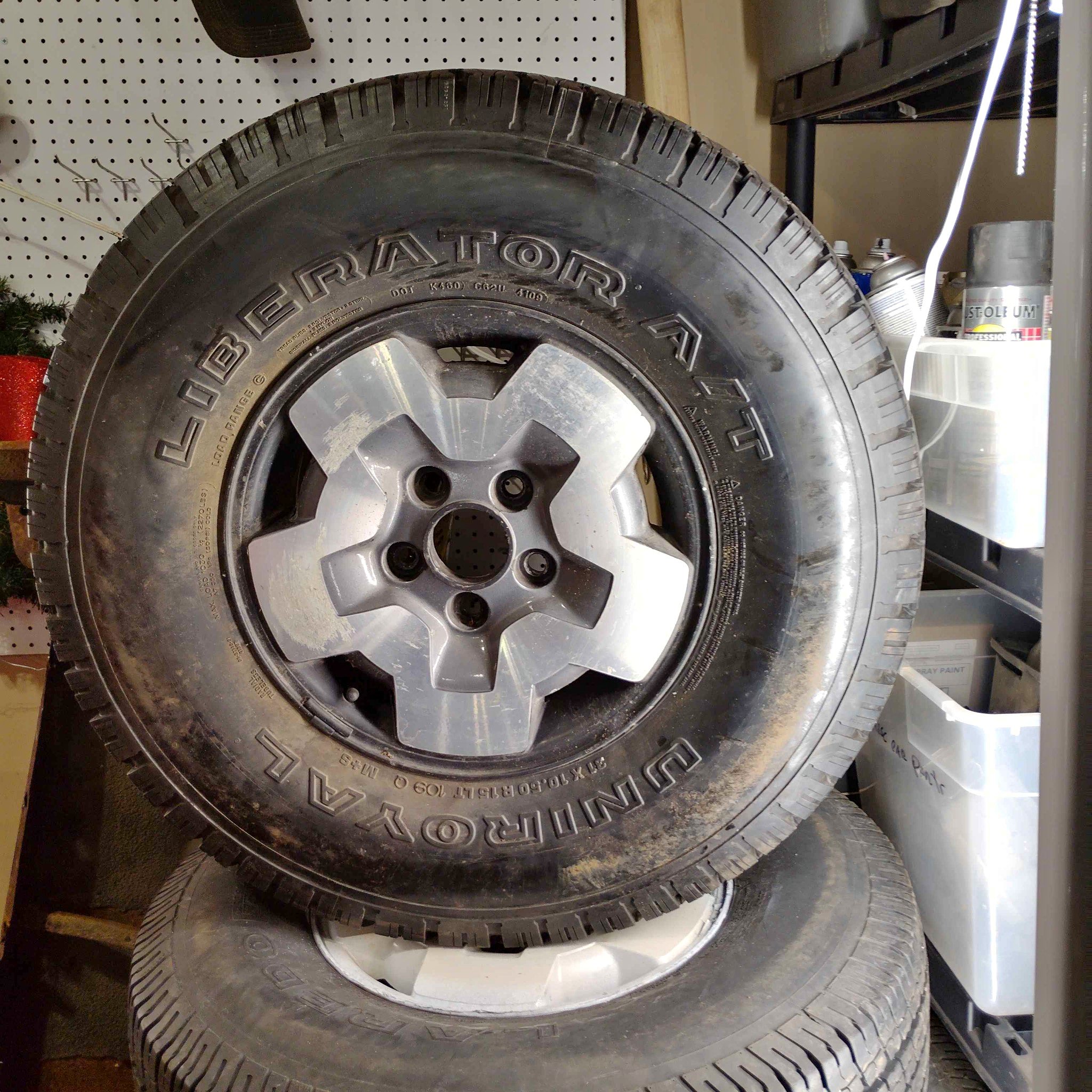 Nice tires with rims 5x4.75 blazer 31x10.5r15 - Car Wheels, Tires ...
