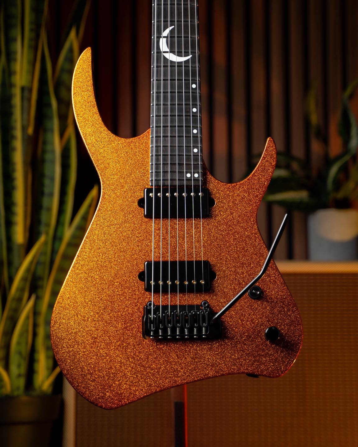 Kiesel - DC600 (Lefty) in vintage yellow cali-burst over flamed