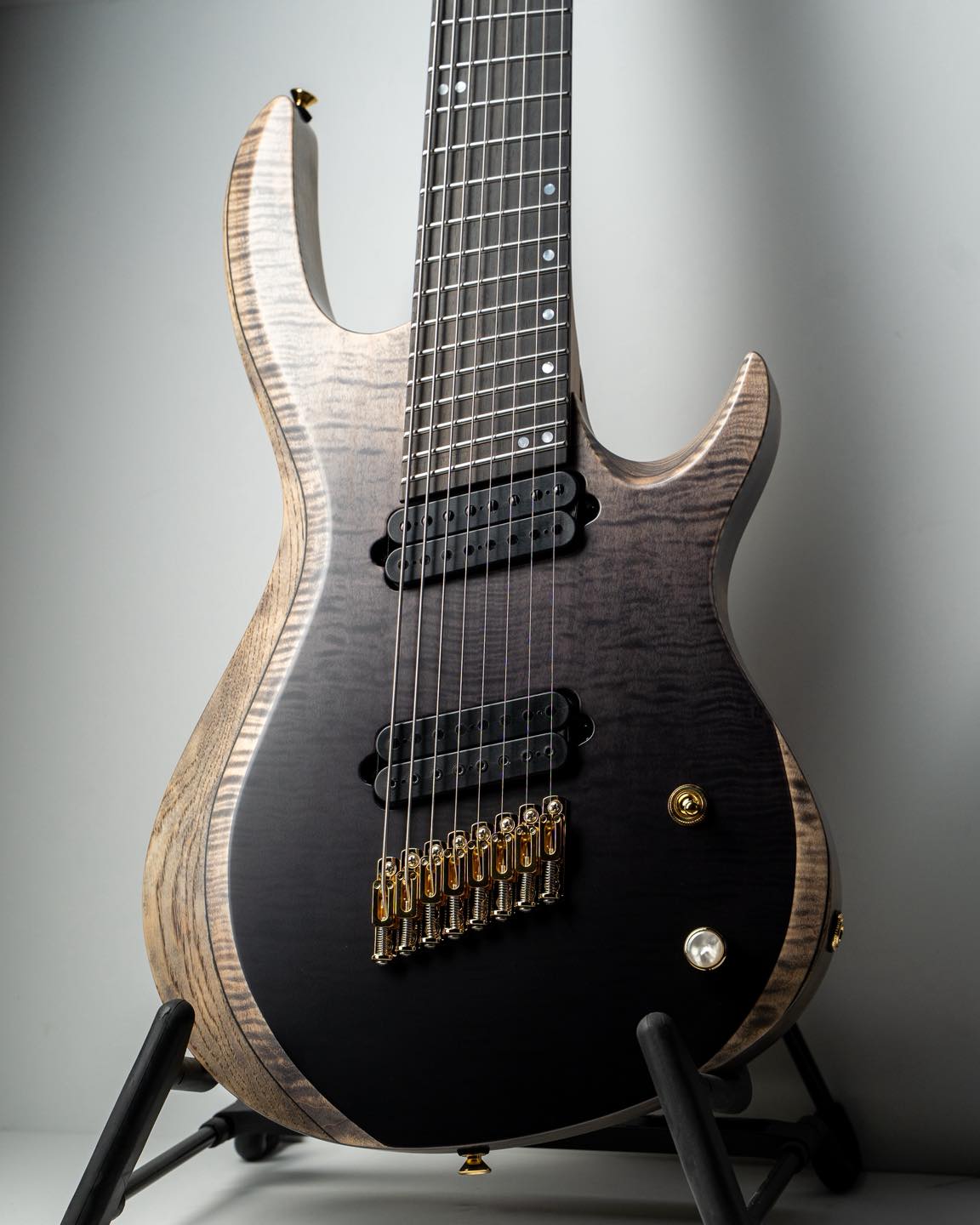 Kiesel - AM7 (Aries Multiscale) in deep aqua caliburst over flamed