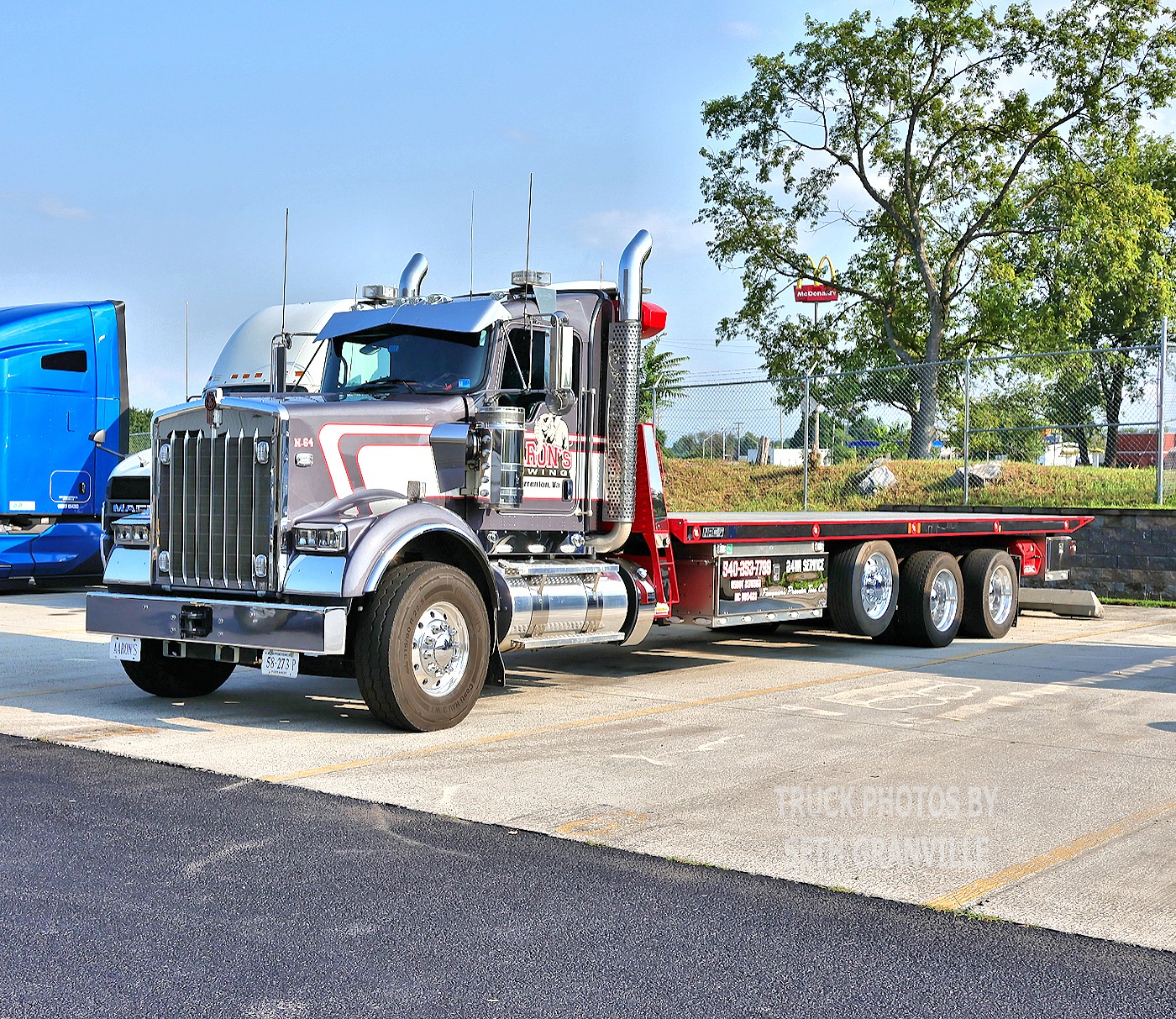 Aaron's Towing Warrenton, Virginia N-64 2023 Kenworth W900 / NRC