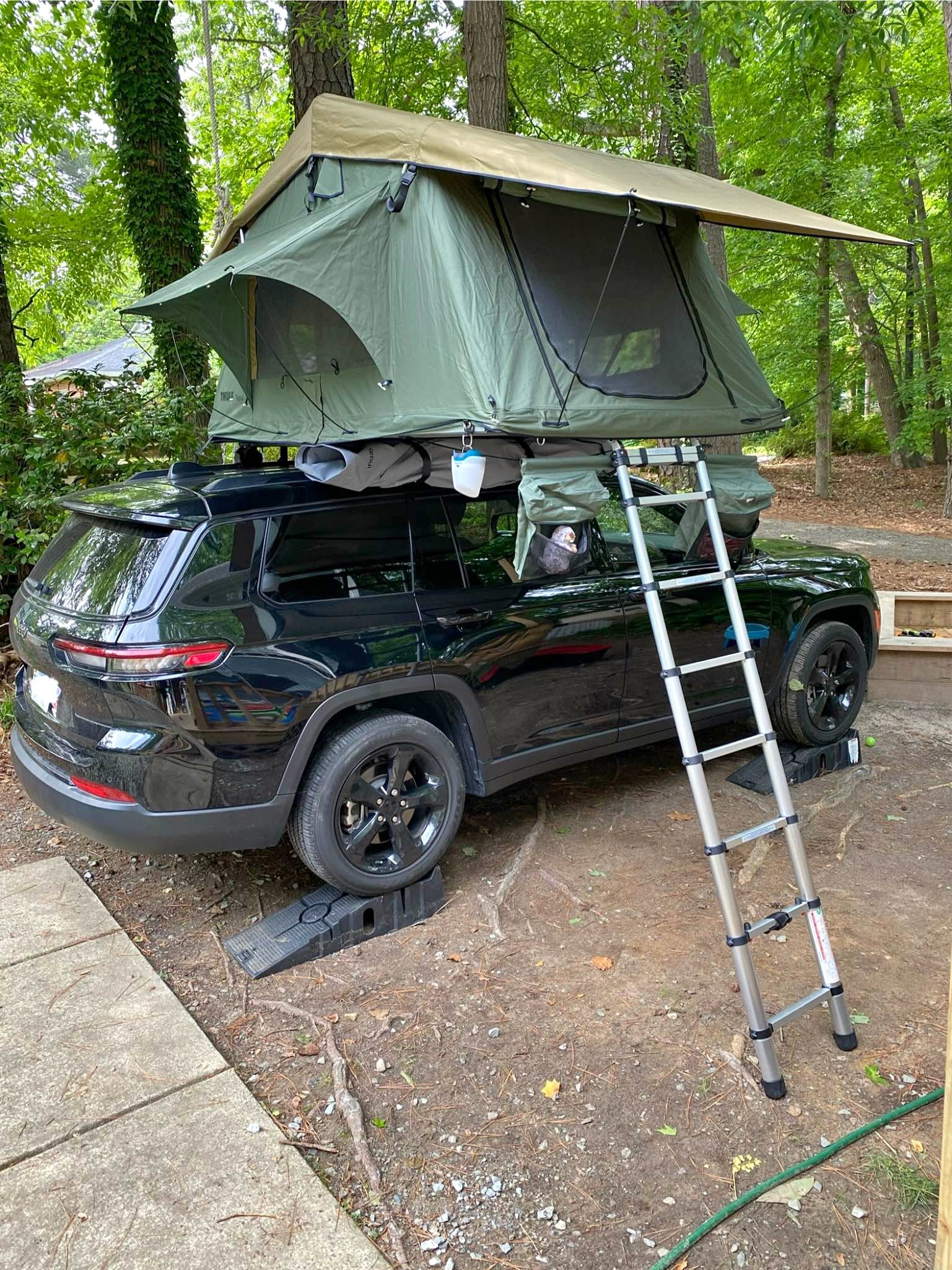 RENT: Rooftop Tent – Thule Tepui Explorer Kukenam 3 (3-Person) - Tents ...