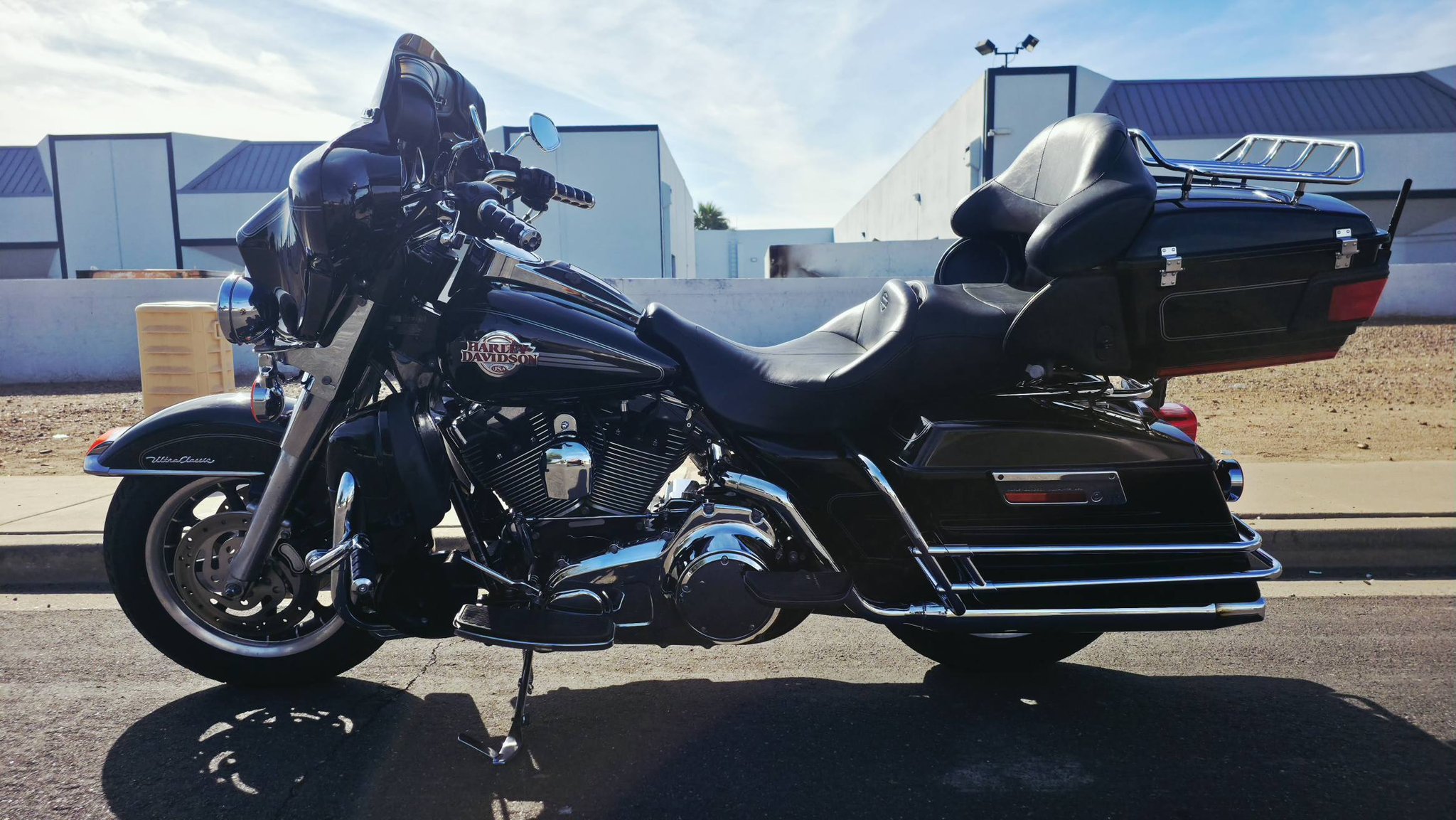 I have a Beautiful 2007 Ultra classic willing to trade for a SXS