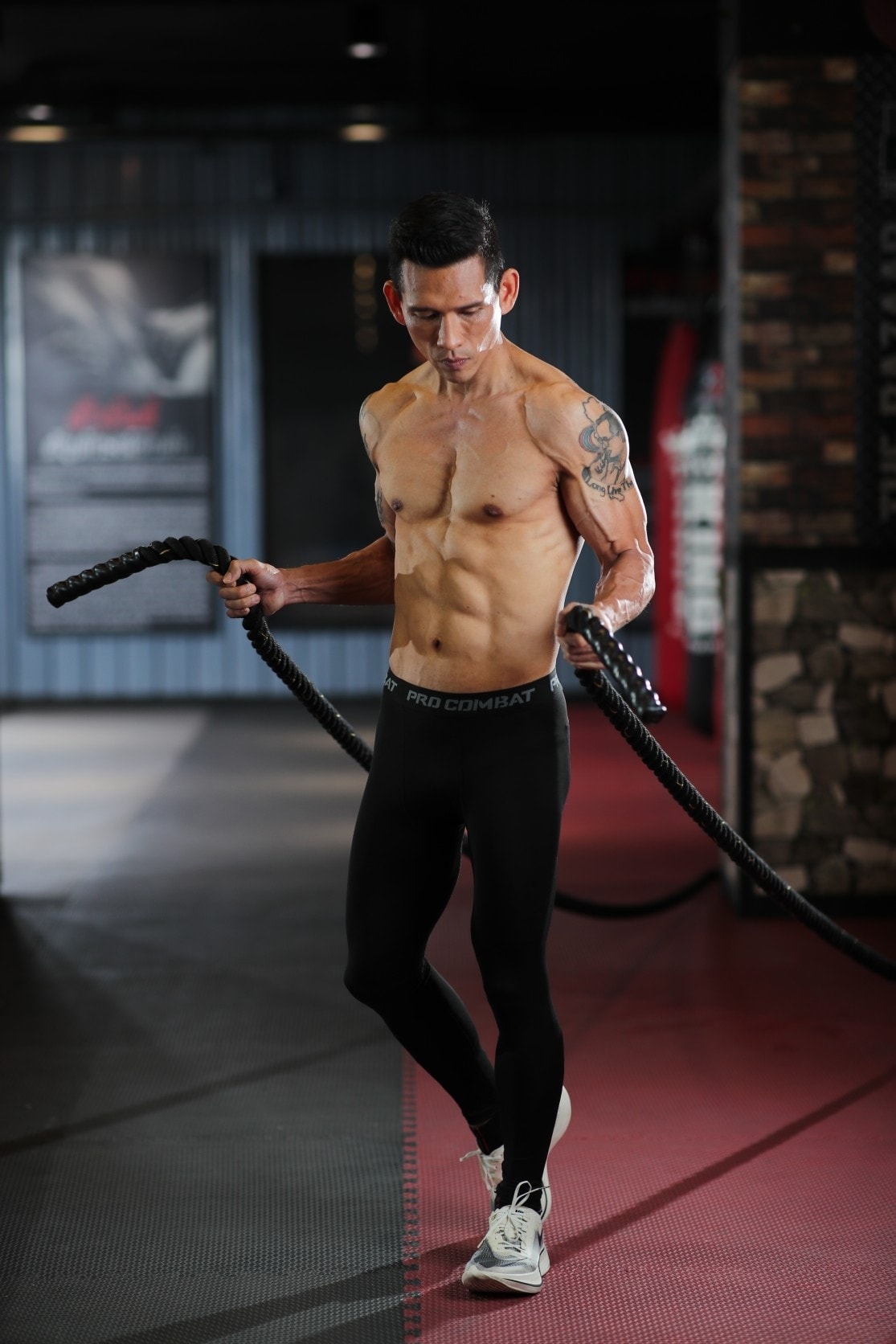 Captain พา FIT - เมื่อก่อนเรามีความเชื่อว่า การทานไข่เยอะๆ... | Facebook