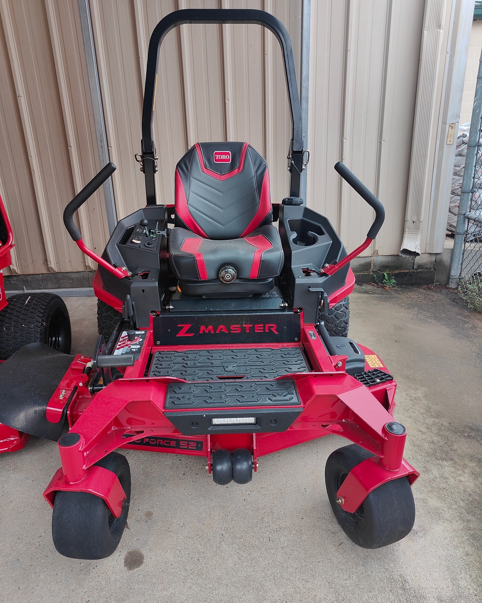 Toro Titan 54