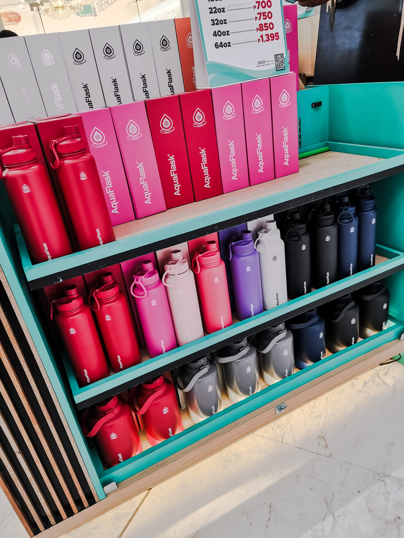 Get your limited edition Kailah Ogawa Tumblers from @hydroflask.ph