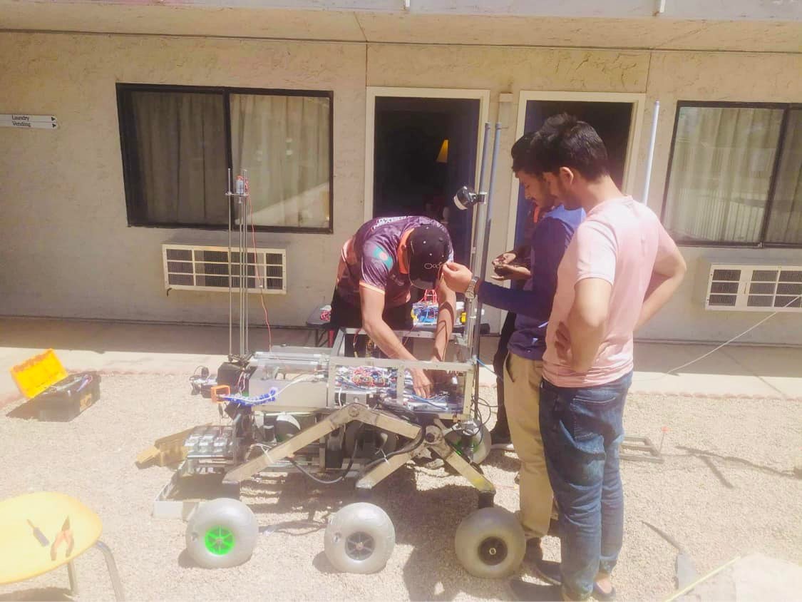 Meet Aurion, the 5th generation UIU Mars Rover. After 10 month of