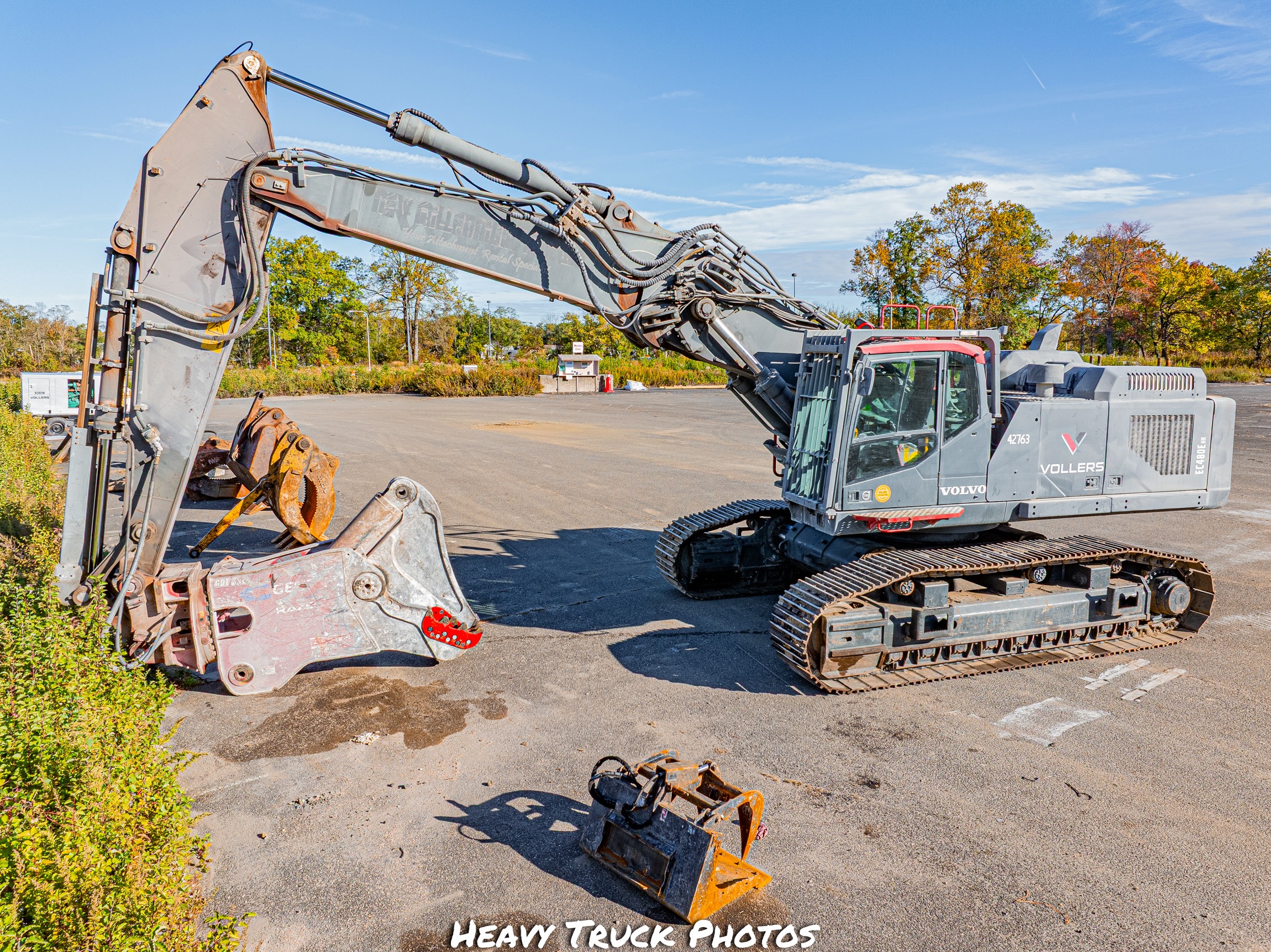 Hitachi ZX490