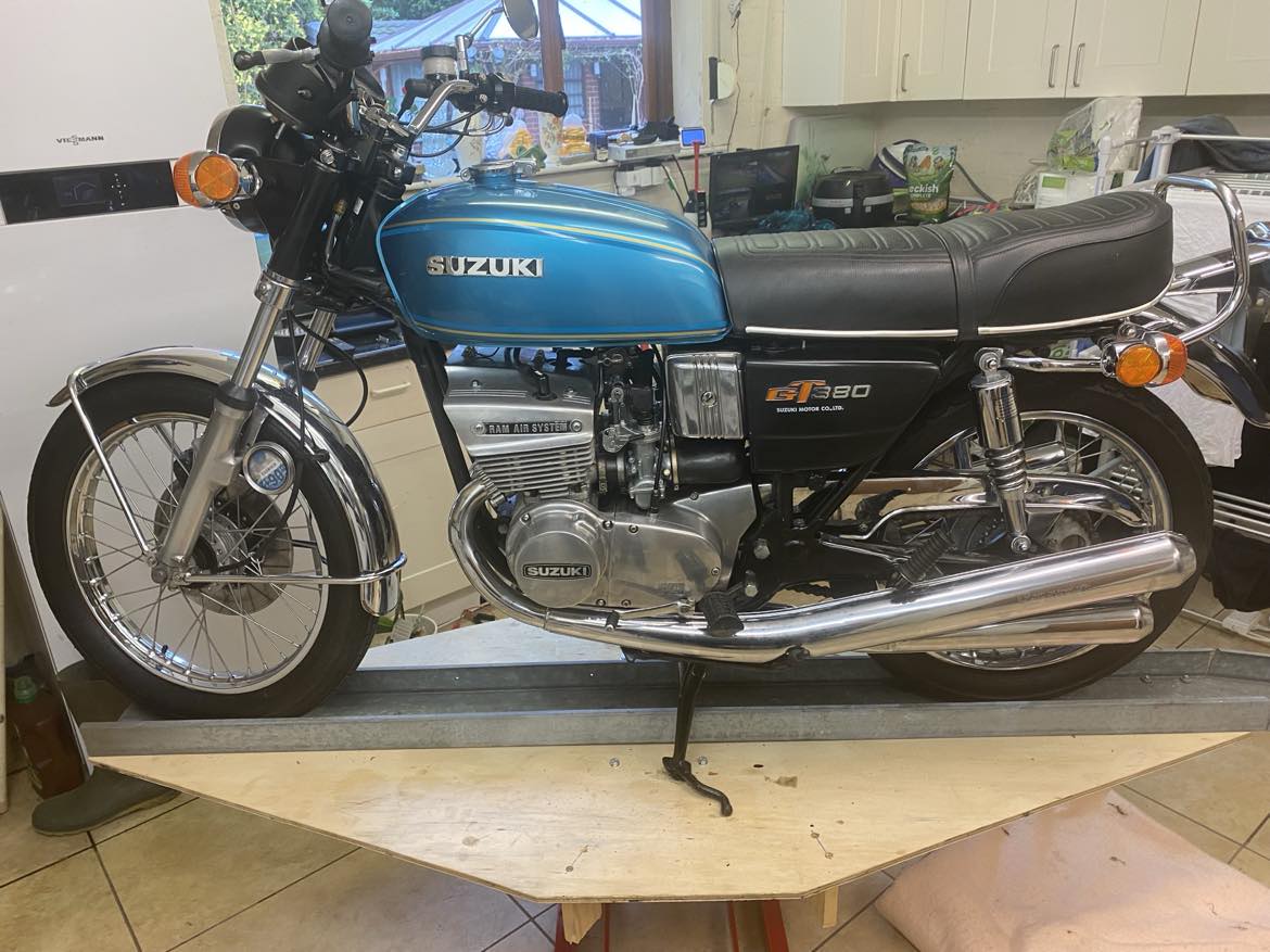My 1977 Suzuki GT380 - Three Cylinder Two Stroke 371cc (Japan)
