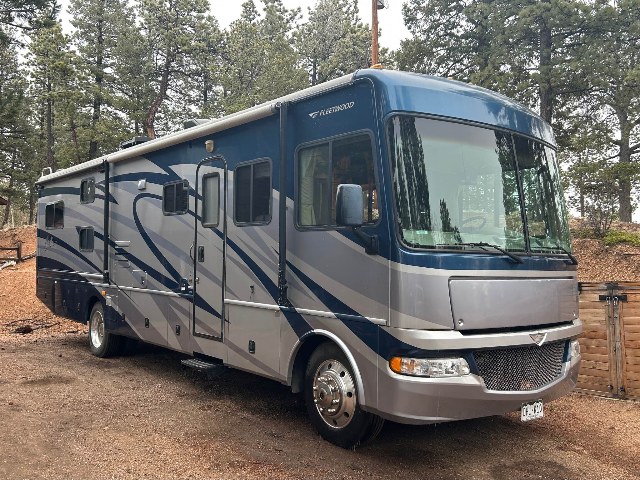 2008 Fleetwood Fiesta LX 34N class A motorhome - RVs & Campers - Divide ...