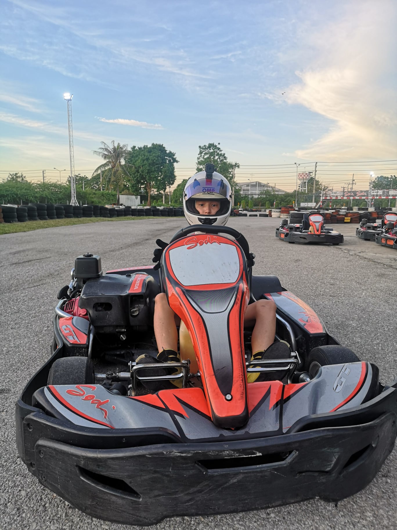 First time driving the track in Hua... - Super-Roo Racing | Facebook