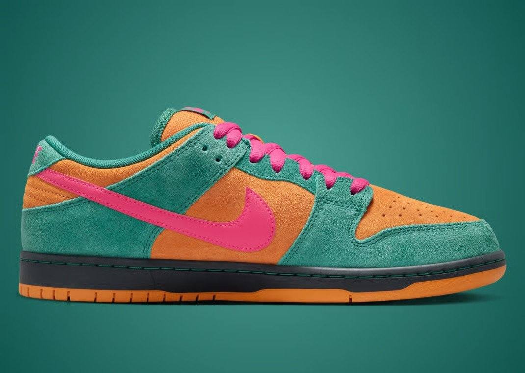 Laser Orange” Nike SB Dunk Low. May GR release possibly hitting