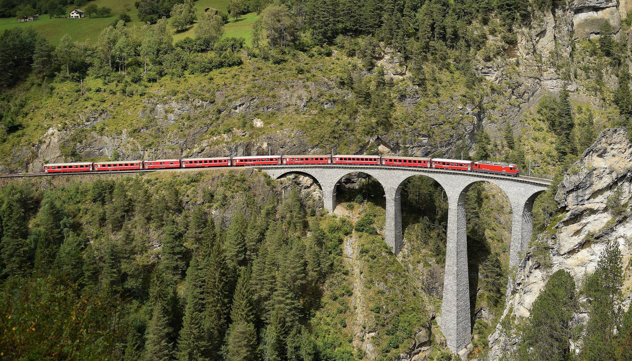 Swiss - Rhätische Bahn (RhB): Ge 4/4 III 648 Location: Landwasser ...