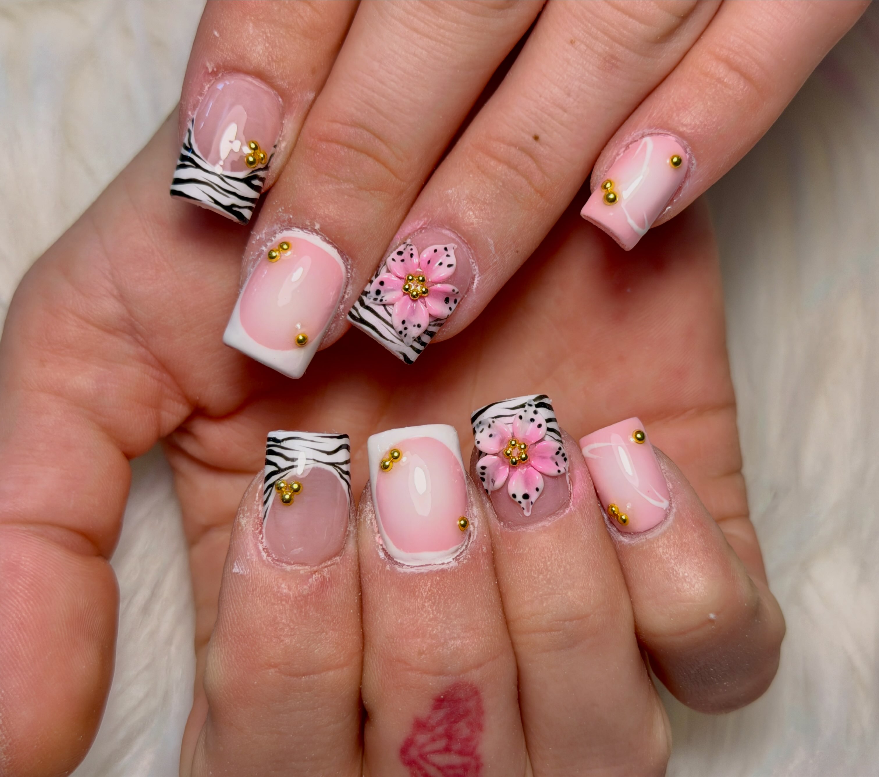 Exotic Nails | Brook Park OH