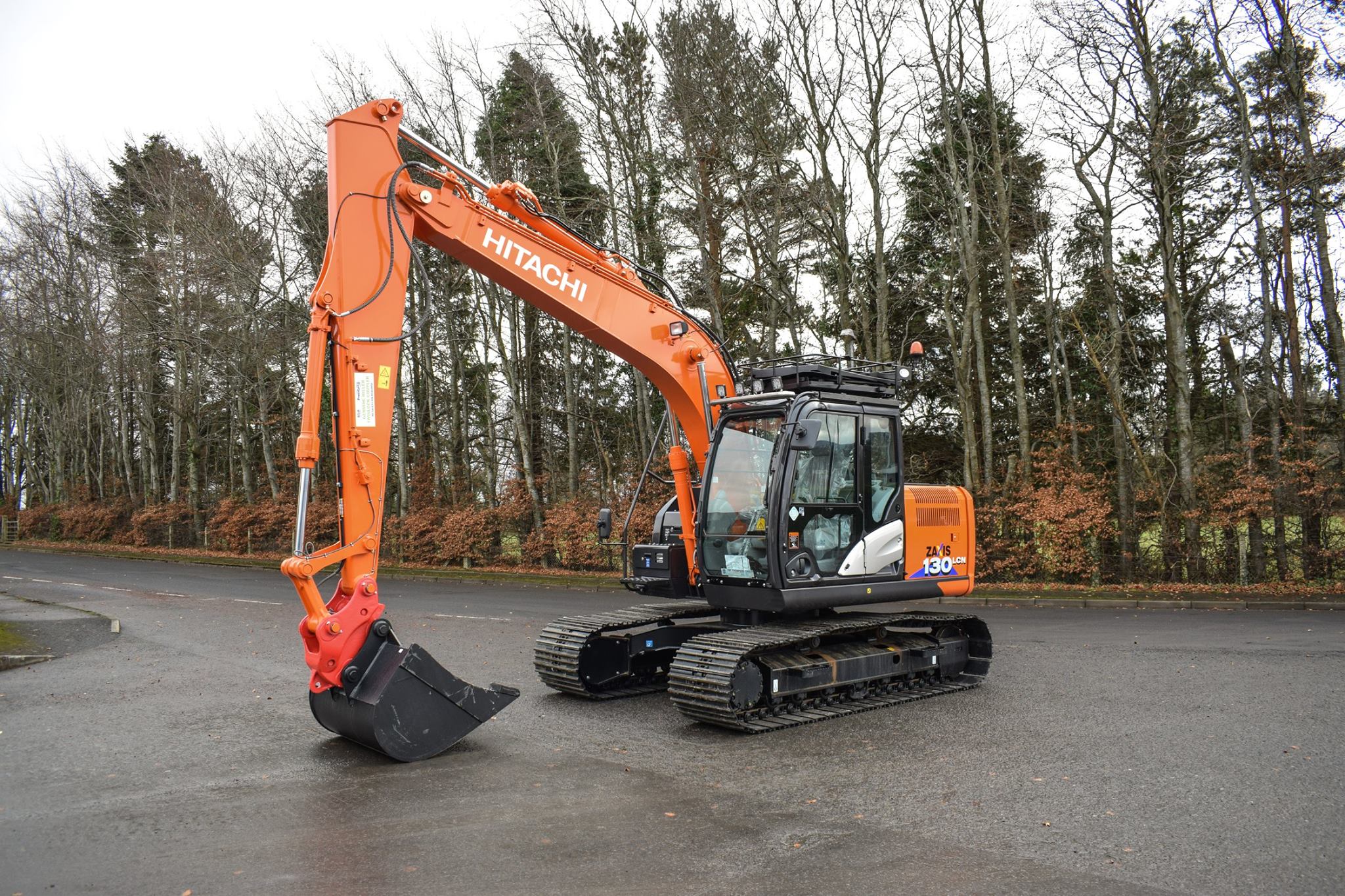 🔶HITACHI ZX 70 JUST LAUNCHED🔶 🐦 Early bird ticket £20 for