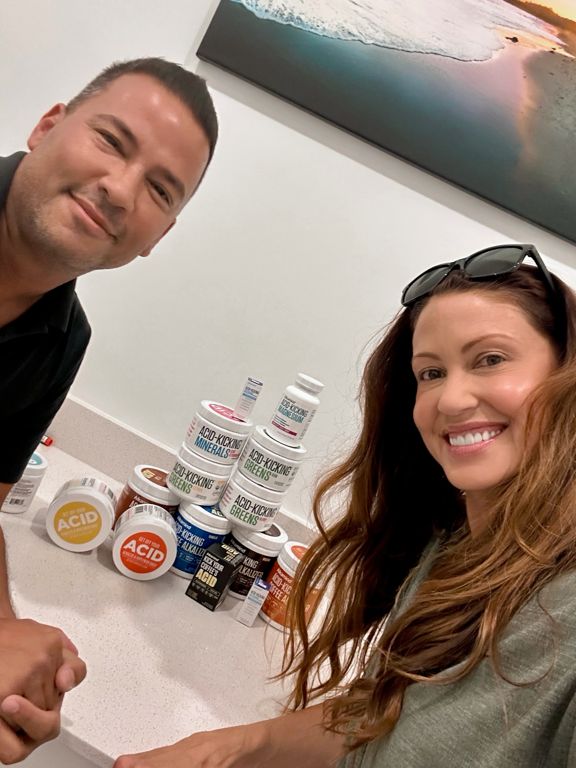 I've been using Dr. Daryl Gioffre's products since he first started this line. He was my chiropractor years ago, way before Alkamind/ Alkamind GET OFF YOUR ACID existed, and now he's one