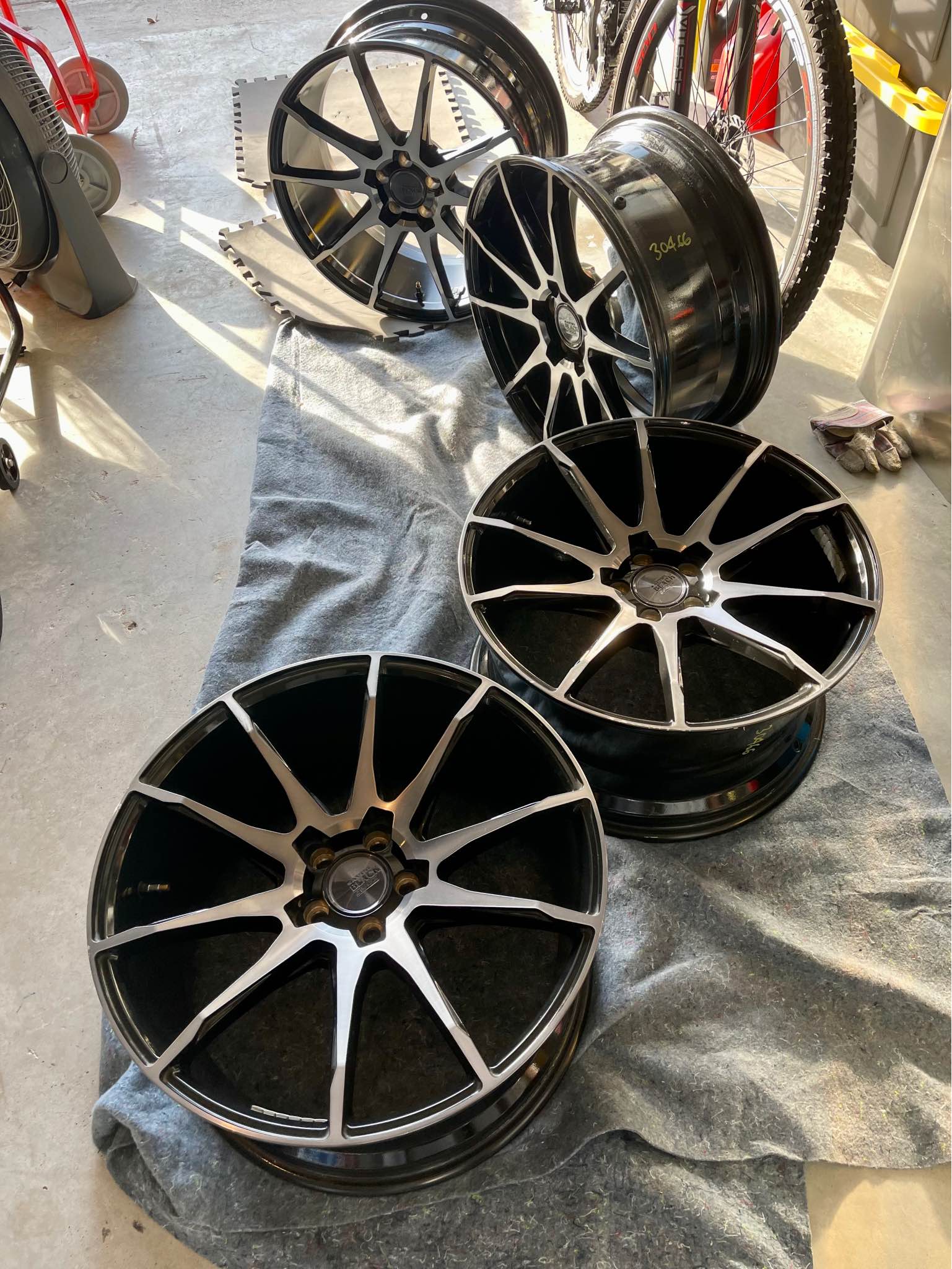20” Savini Black di Forza Rims - Helmets - Houston, Texas | Facebook ...