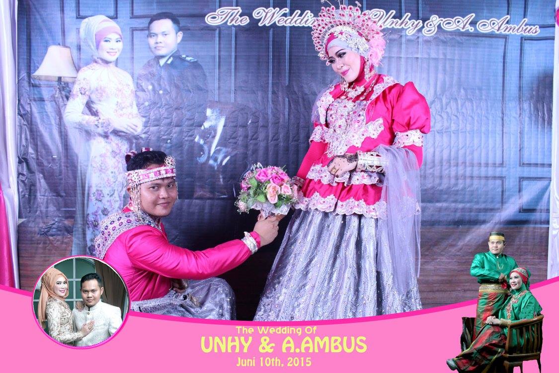 The Wedding Of Unhy & A.Ambus... - Shine Photobooth Makassar