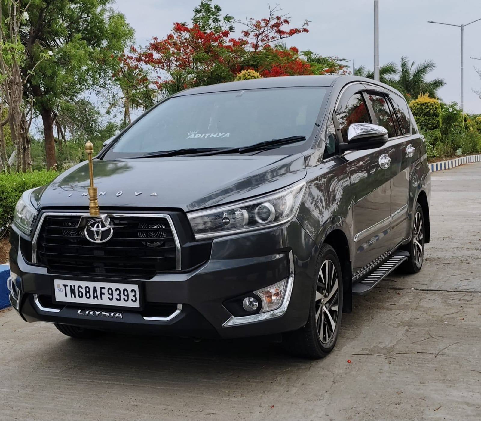 TOYOTA INNOVA CRYSTA *Z* REG : *TN 68 AF 9393* MODEL : 2022 OWNER