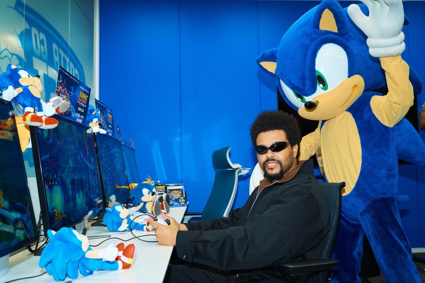 Tails' Channel - 📸 Images of singer-songwriter The Weeknd... | Facebook