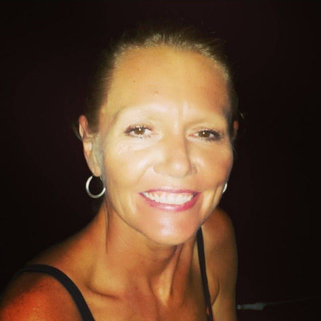 Tracey Renee