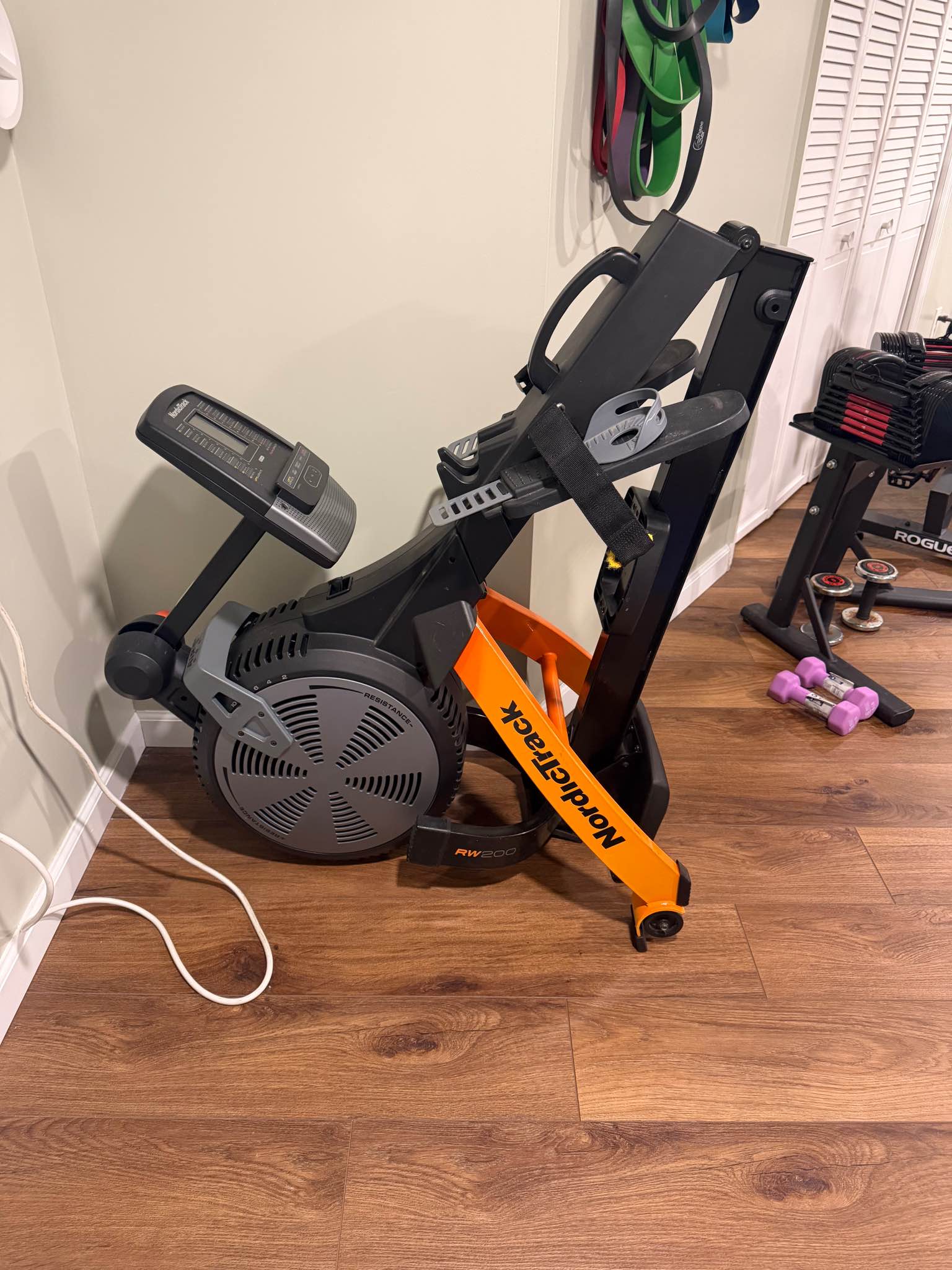 Nordic Track RW200 Collapsible Rower - Rowing Machines - Somers, New ...