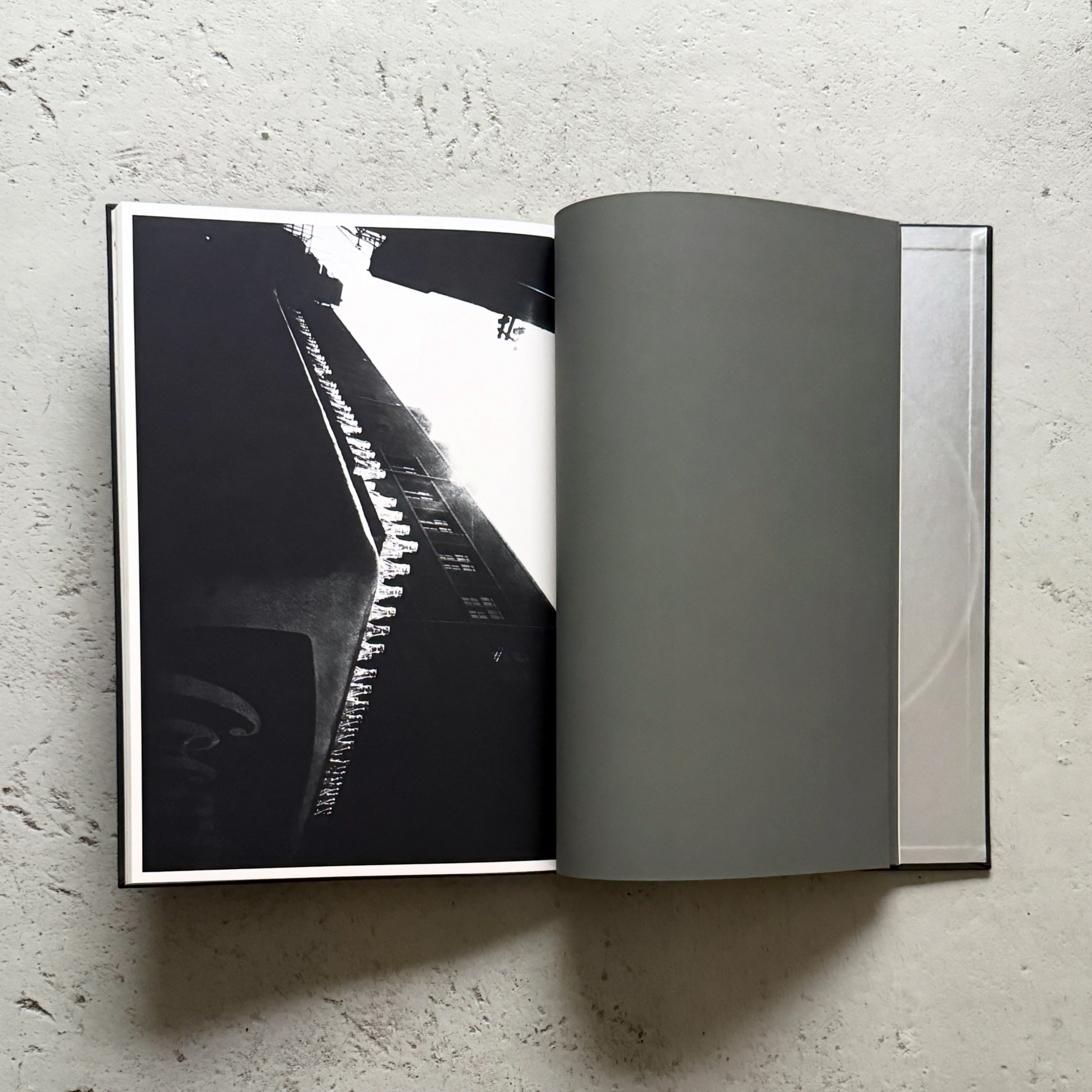 高梨豊作品集 都市へ / Yutaka Takanashi: Toshi-e [Supplement “Tokyo