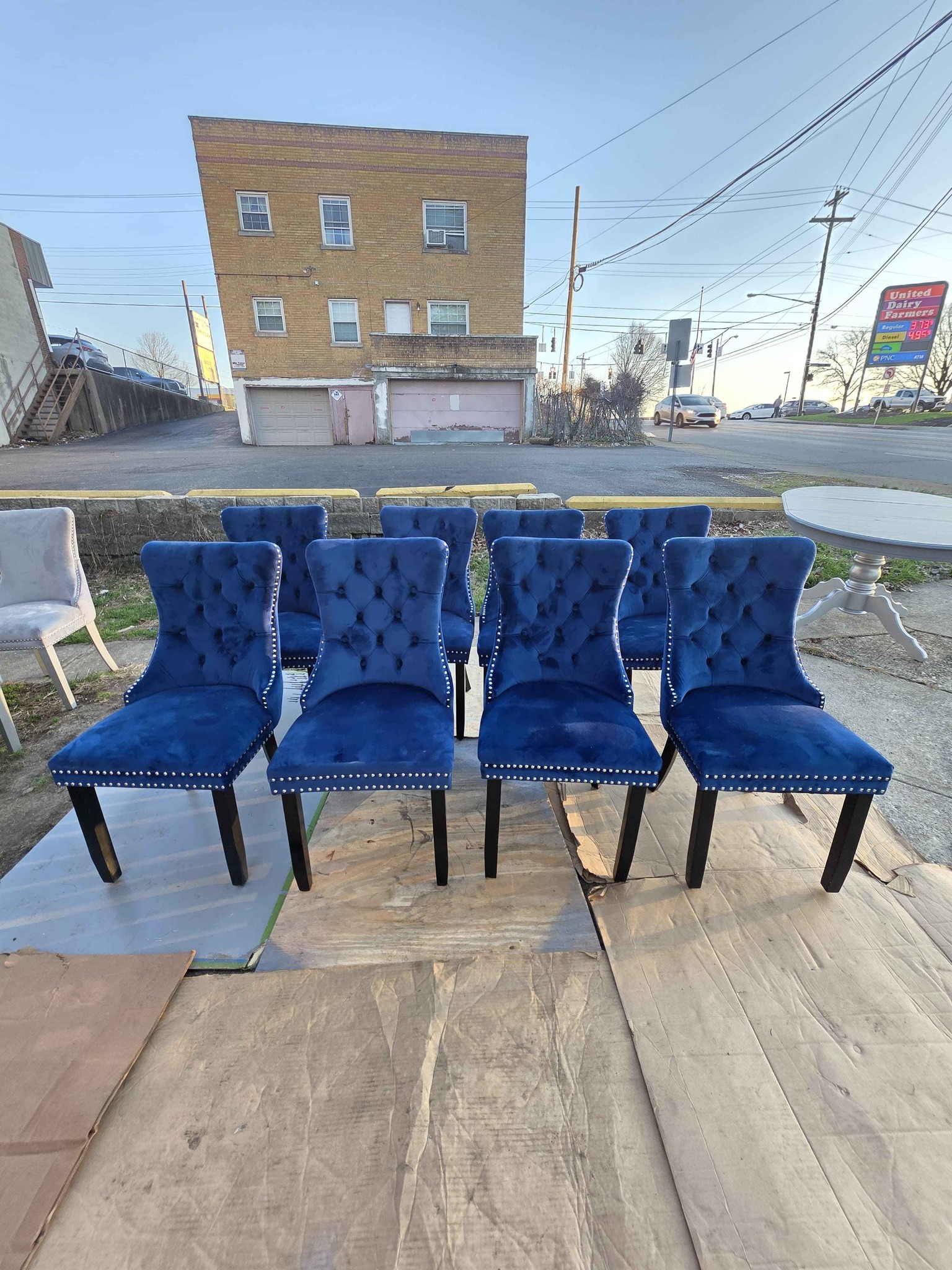 Beautiful Dining Set & 8 blue chairs - Dining Furniture Sets ...